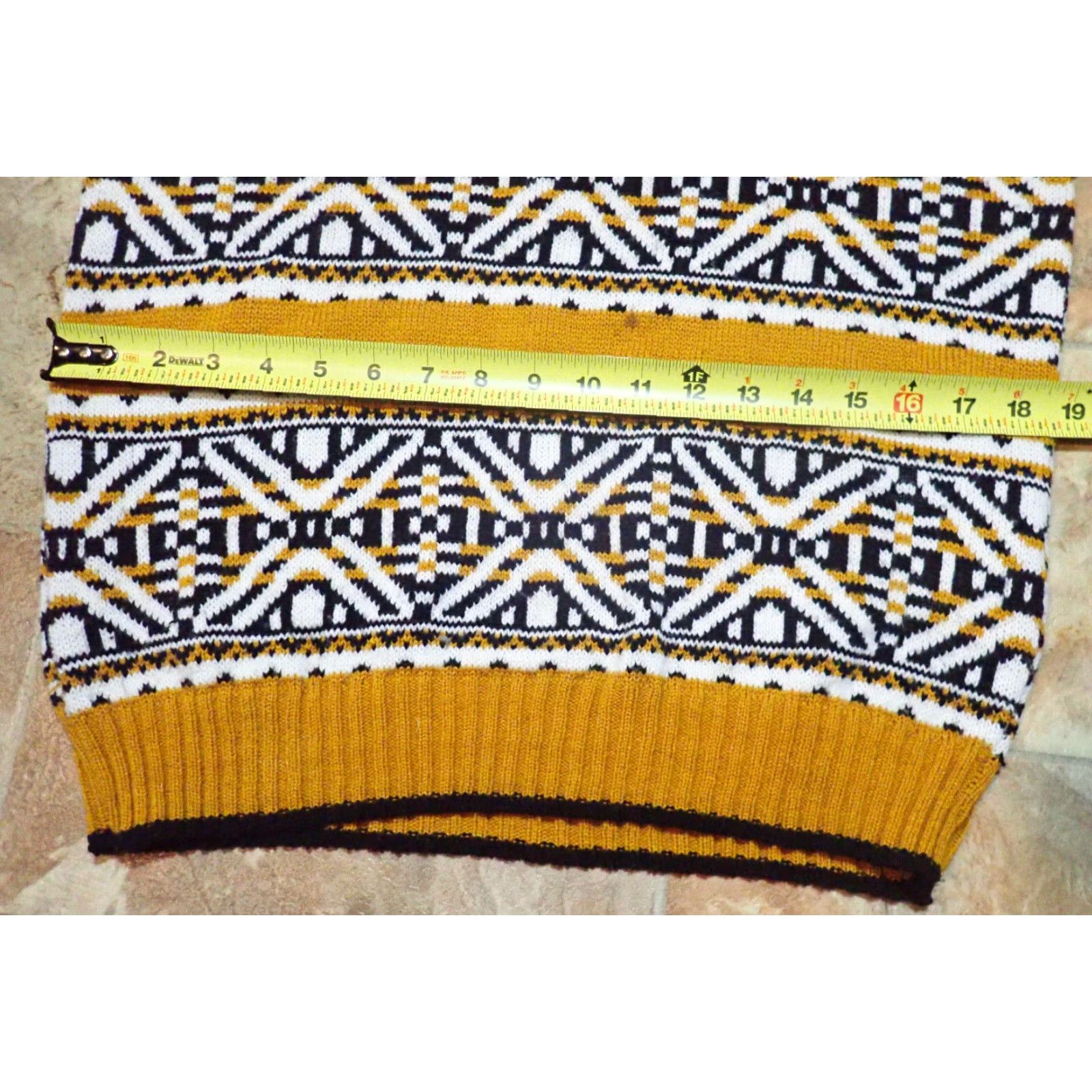 Vintage VINTAGE Turning Point USA Women's Sweater M Mustard Yellow Geometric Fair Isle Snowflake Knit 90s Pullover Menswear Style Size M / US 6-8 / IT 42-44 - 7 Thumbnail
