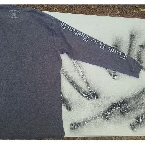 Cabelas Y2k Legendary Whitetails Deer Trust Your Instincts Shirt Size US XL / EU 56 / 4 - 8 Thumbnail