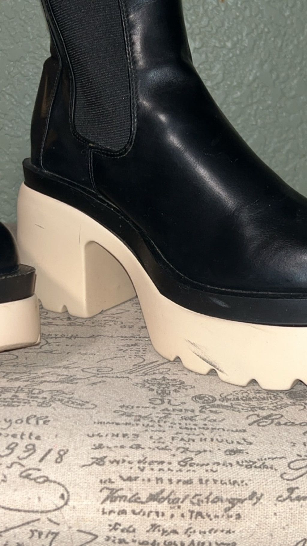 Other Women's liliana Black and Cream Heeled Boots Size 7 Size US 7 / IT 37 - 7 Thumbnail