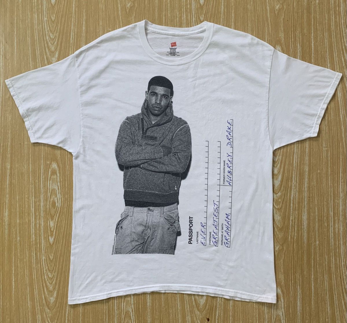 Hanes Vintage Rap Tee Drake Passport Print T Shirt Size US XL / EU 56 / 4 - 3 Thumbnail