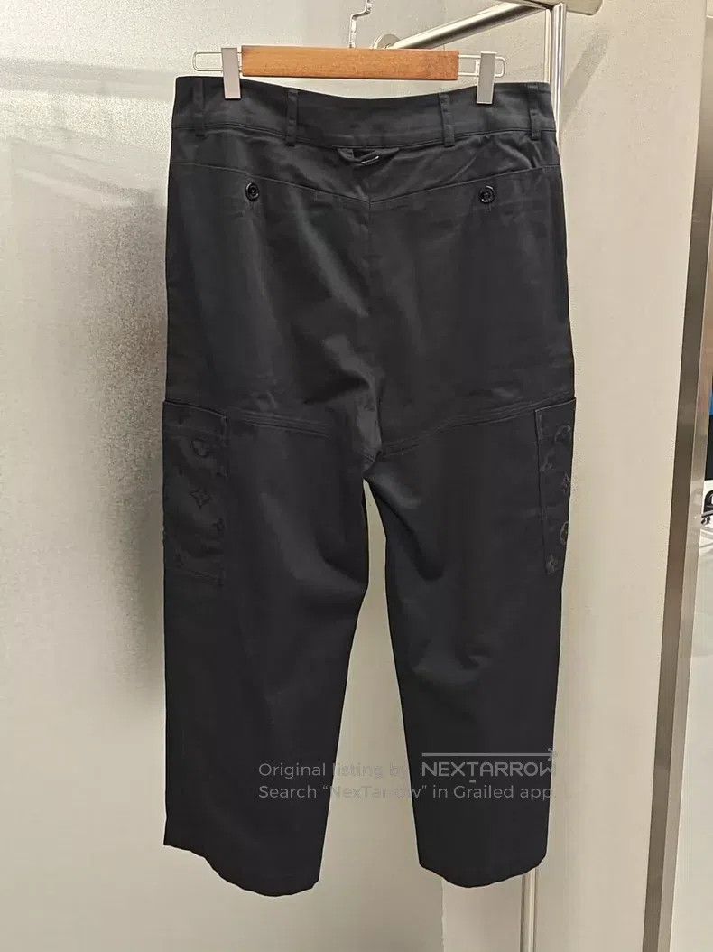 Louis Vuitton Louis Vuitton size US 50 Flocked black slacks pants Size US 34 / EU 50 - 2 Thumbnail