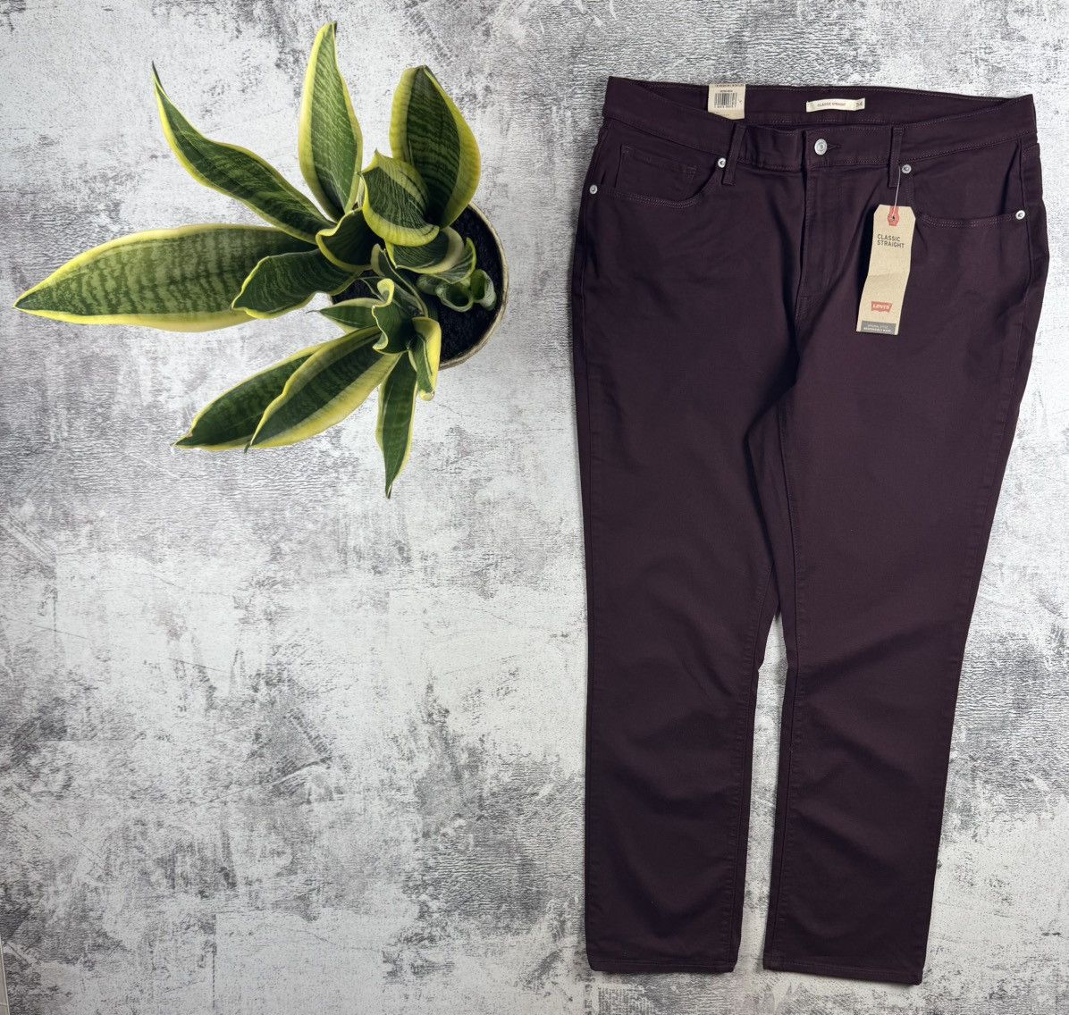 Levi's Levi’s NEW Classic Straight Men’s Cherry W34 L30 Cotton Mid Rise Pants Trousers Size US 34 / EU 50 - 2 Thumbnail