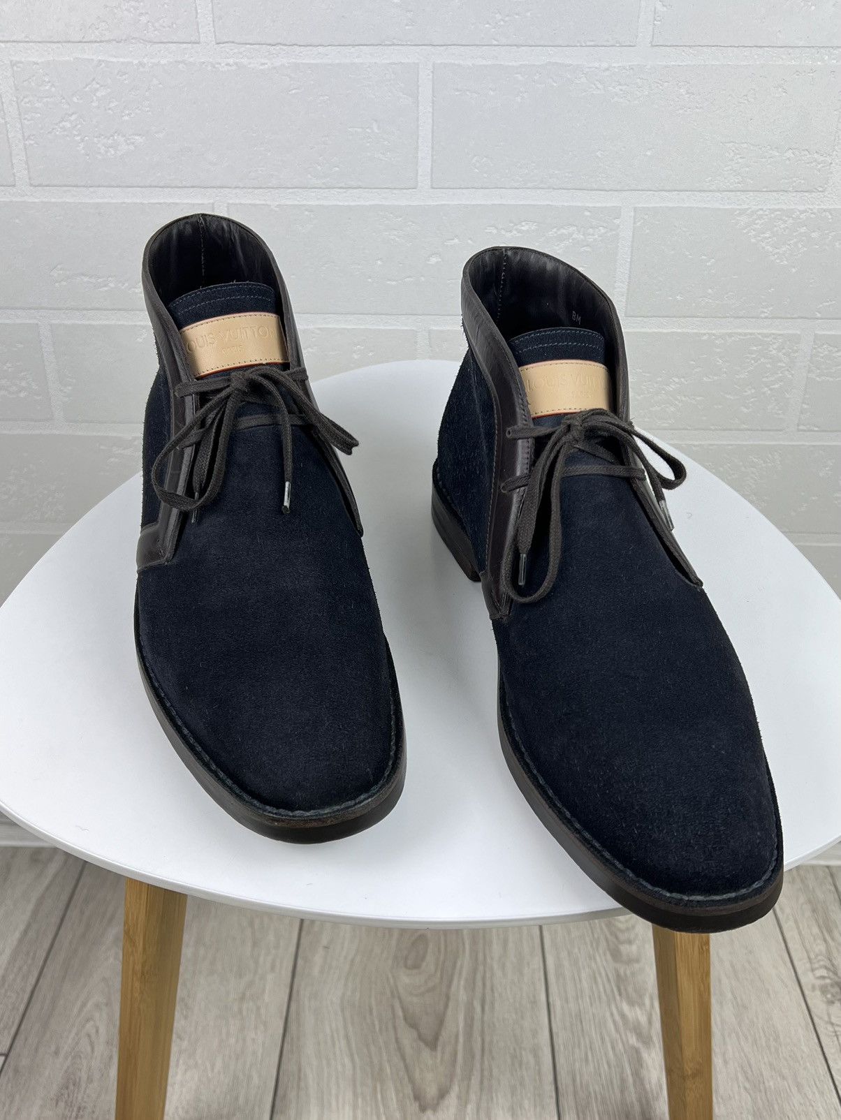 Louis Vuitton LOUIS VUITTON Boots Chukka Suede Leather Lace Up Shoes Logo Size US 8.5 / EU 41-42 - 1 Thumbnail