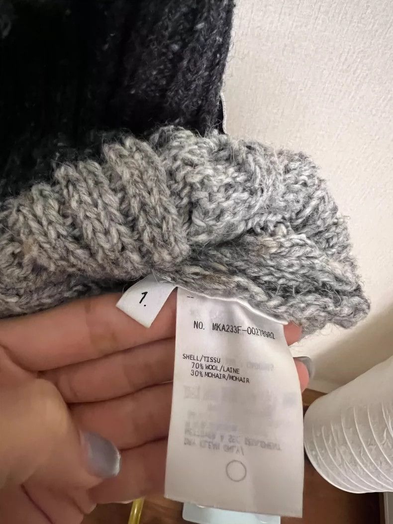 Thom Browne Thom browne Size 1 Gray sweater 2503-Nextarrow Size S / US 4 / IT 40 - 5 Thumbnail