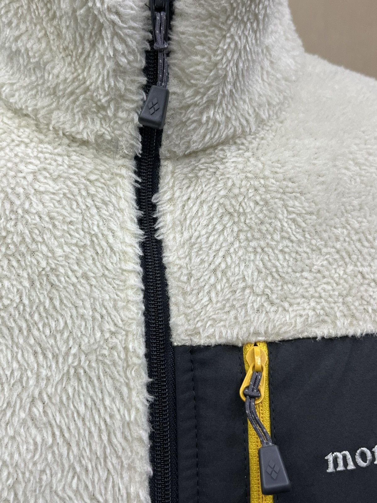 Montbell 🔥Montbell Clima Air Fleece Vest Vtg Japan Outdoor Gorpcore Size US M / EU 48-50 / 2 - 5 Thumbnail