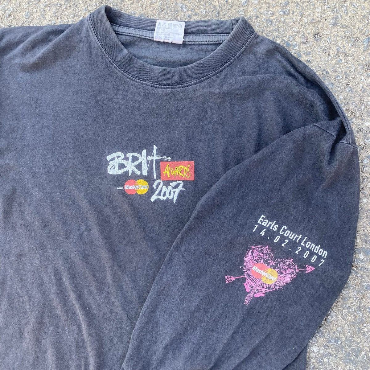 Band Tees RARE ‼️ Brit Awards Size US L / EU 52-54 / 3 - 2 Thumbnail
