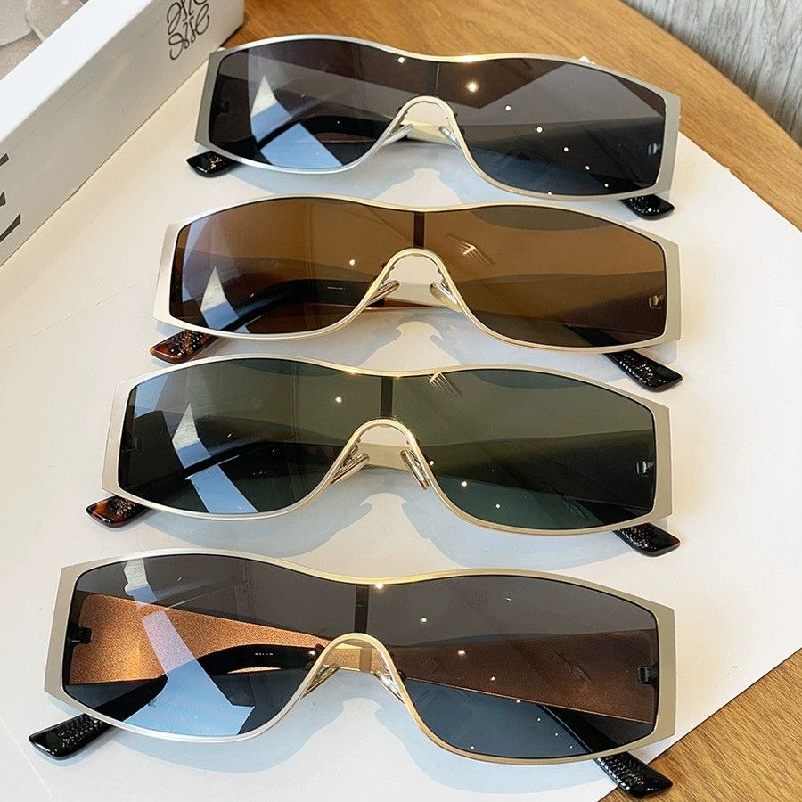 VIBE New Design Street ins style custom avant-garde sunglasses Size ONE SIZE - 1 Thumbnail