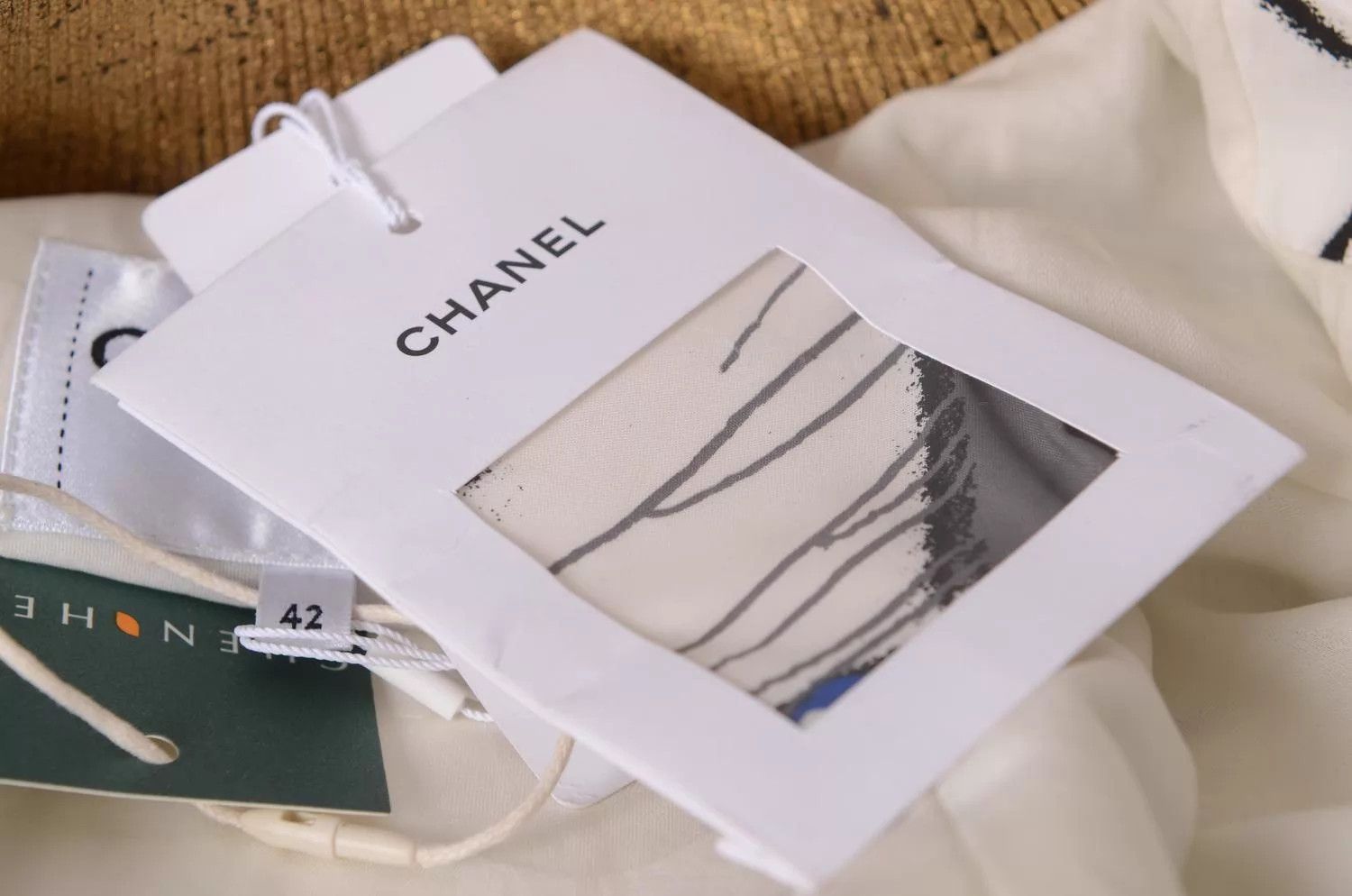 Chanel Chanel jacket with tags Size M / US 6-8 / IT 42-44 - 4 Thumbnail