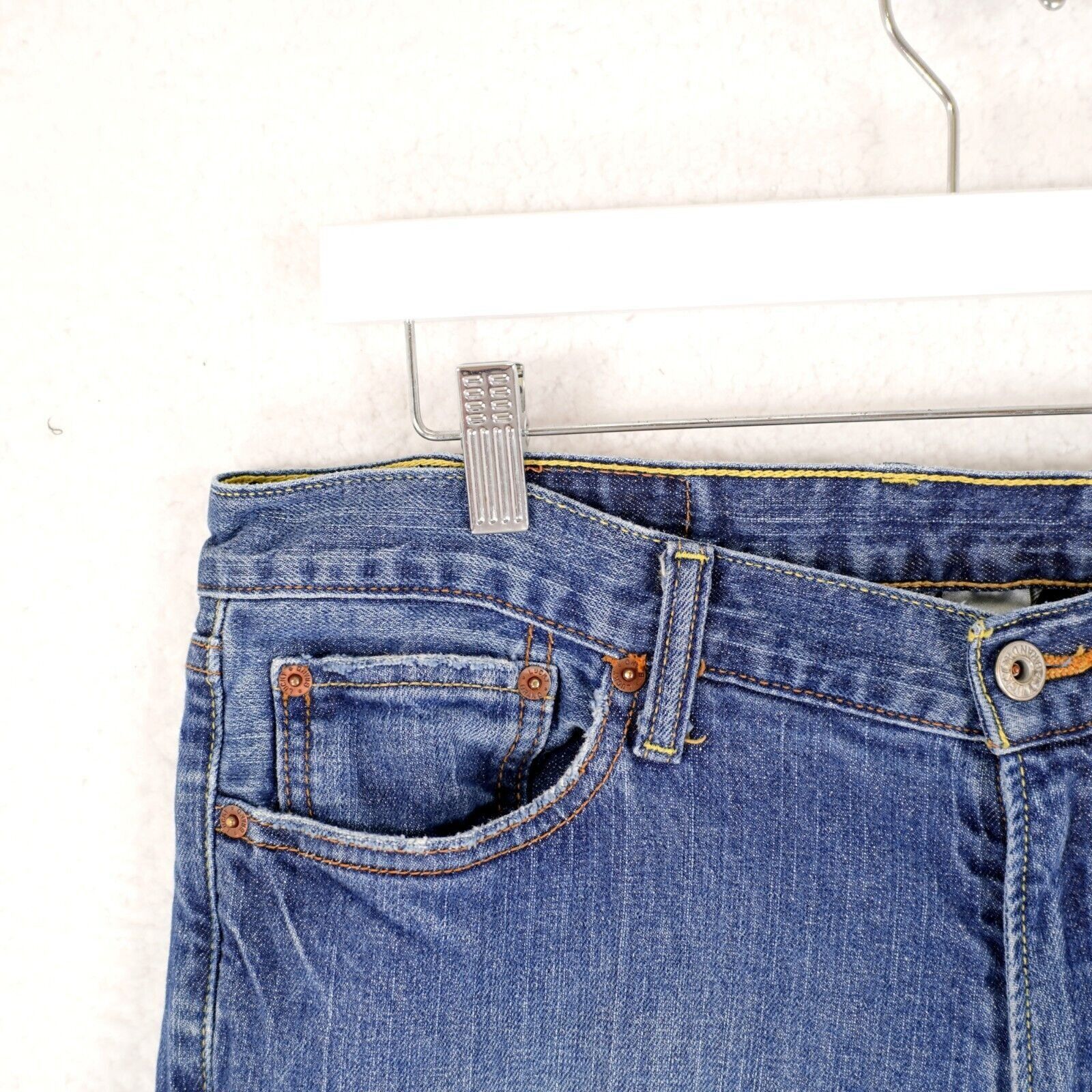 Lucky Brand Lucky Brand Blue Stone Hipster Wash Mid Rise Denim Jeans 35/ Size US 35 - 4 Thumbnail