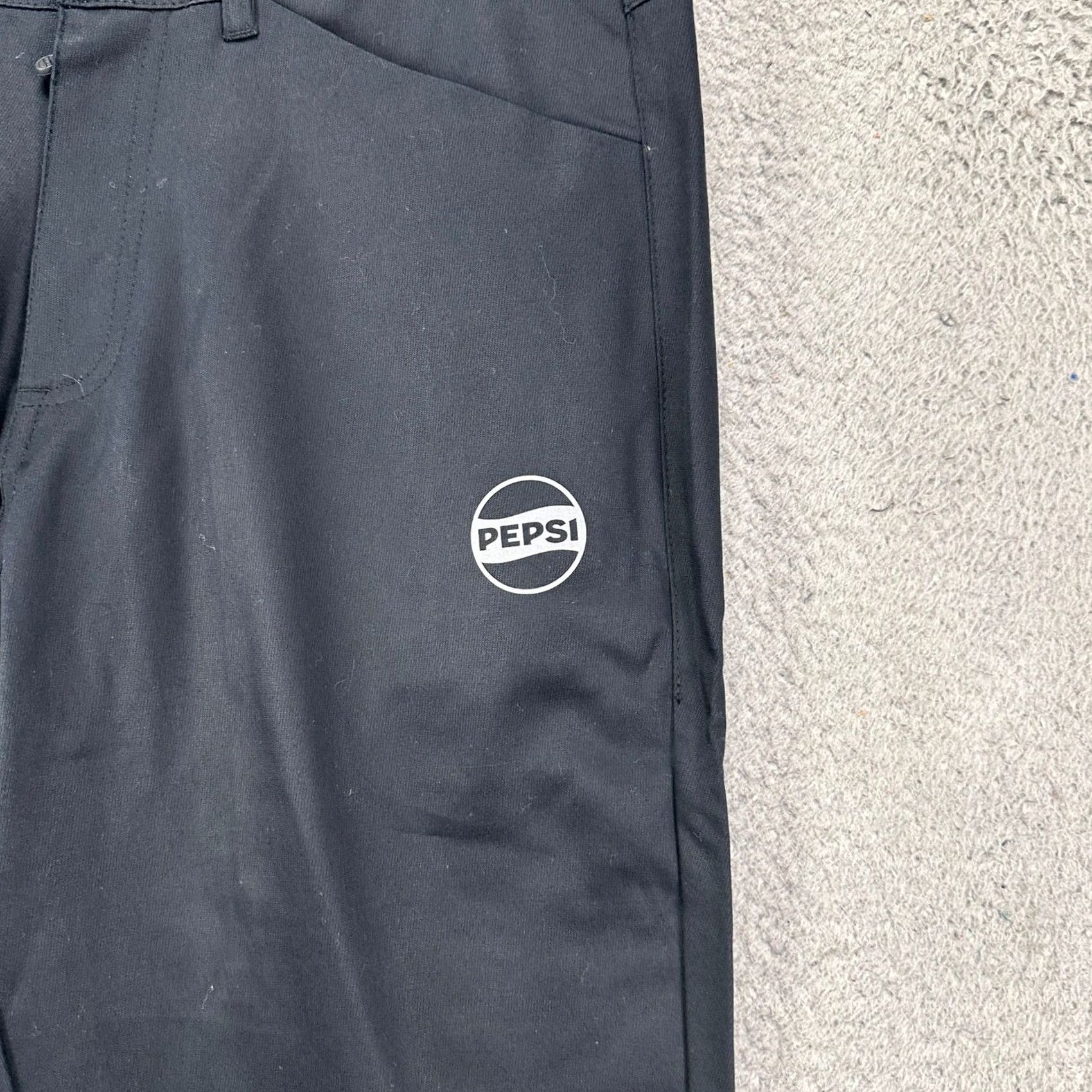Vintage Pepsi Mens Cargo Pants 30X30 Black Flat Front Straight Leg Stretch Workwear NEW Mens Pants Black 30 Inseam 30 Coats? Size US 30 / EU 46 - 6 Thumbnail