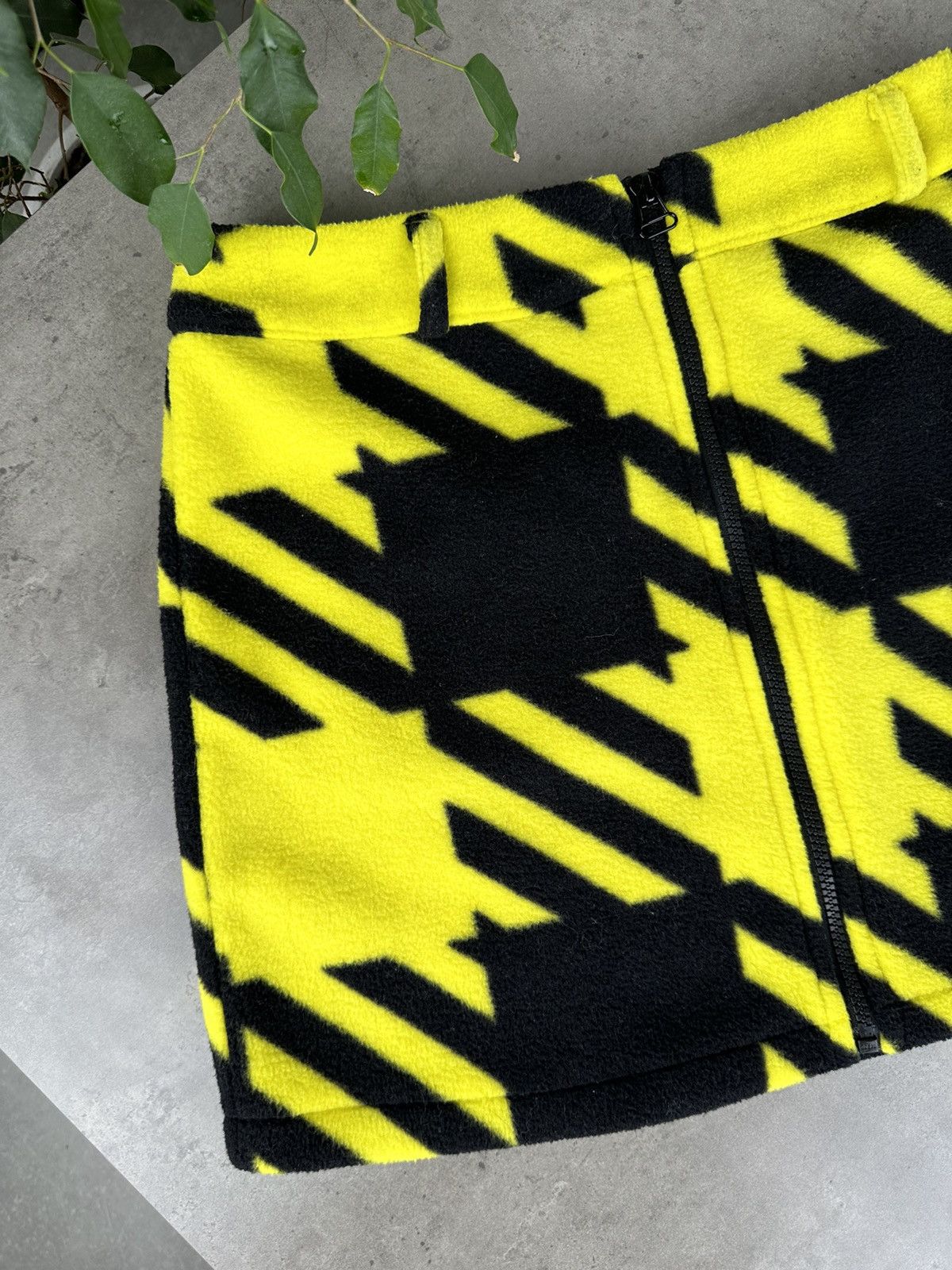 Adidas Adidas Fleece Mini Skirt Size 28" / US 6 / IT 42 - 2 Thumbnail