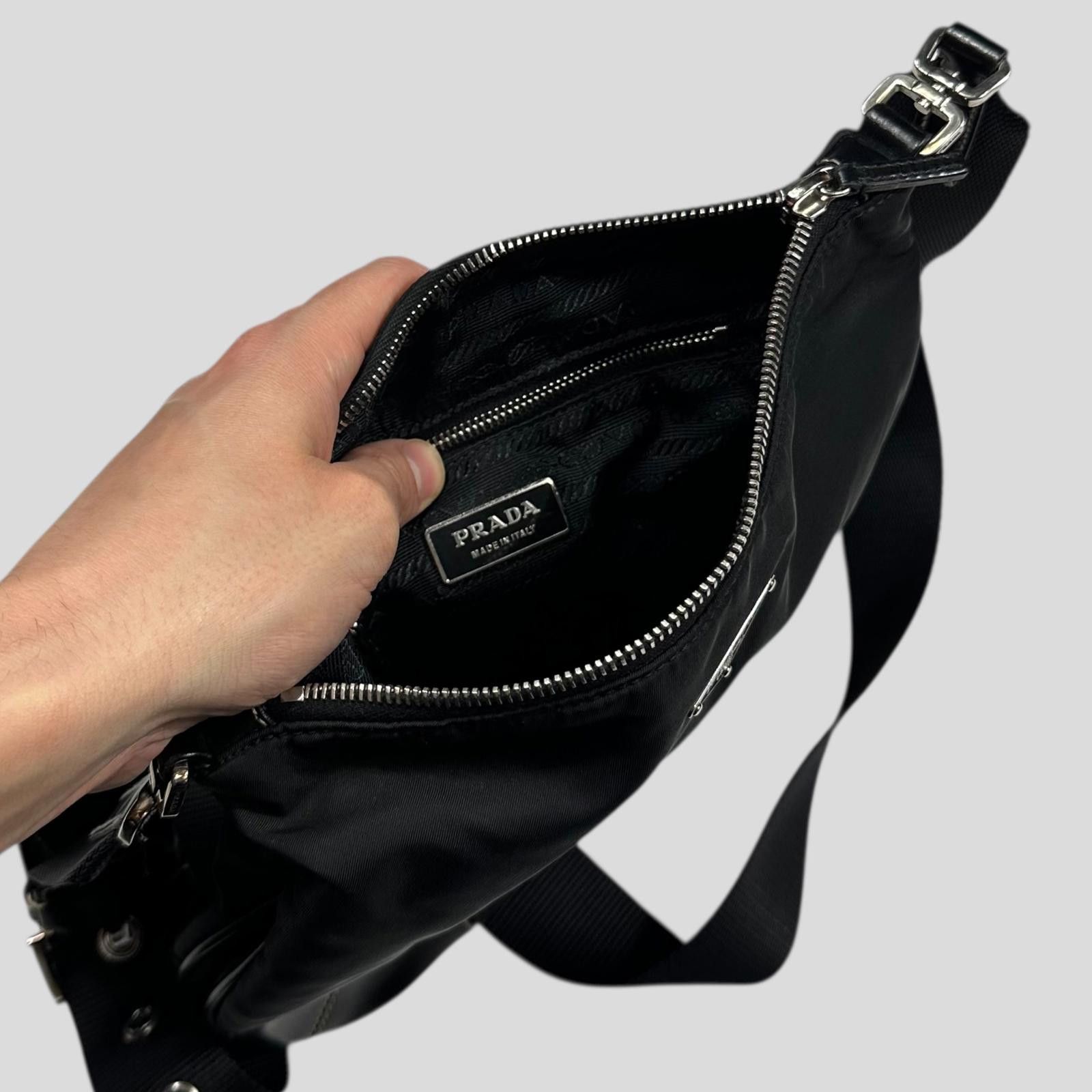 Prada Prada Milano 00’s Nylon & Patent Leather Crossbody Bag Size ONE SIZE - 10 Thumbnail