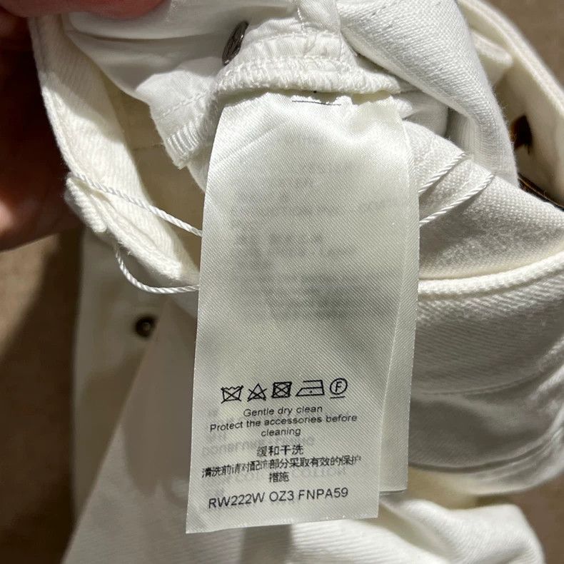 Louis Vuitton Louis Vuitton White Patchwork Print Patchwork Leather Jean Size US 34 / EU 50 - 4 Thumbnail