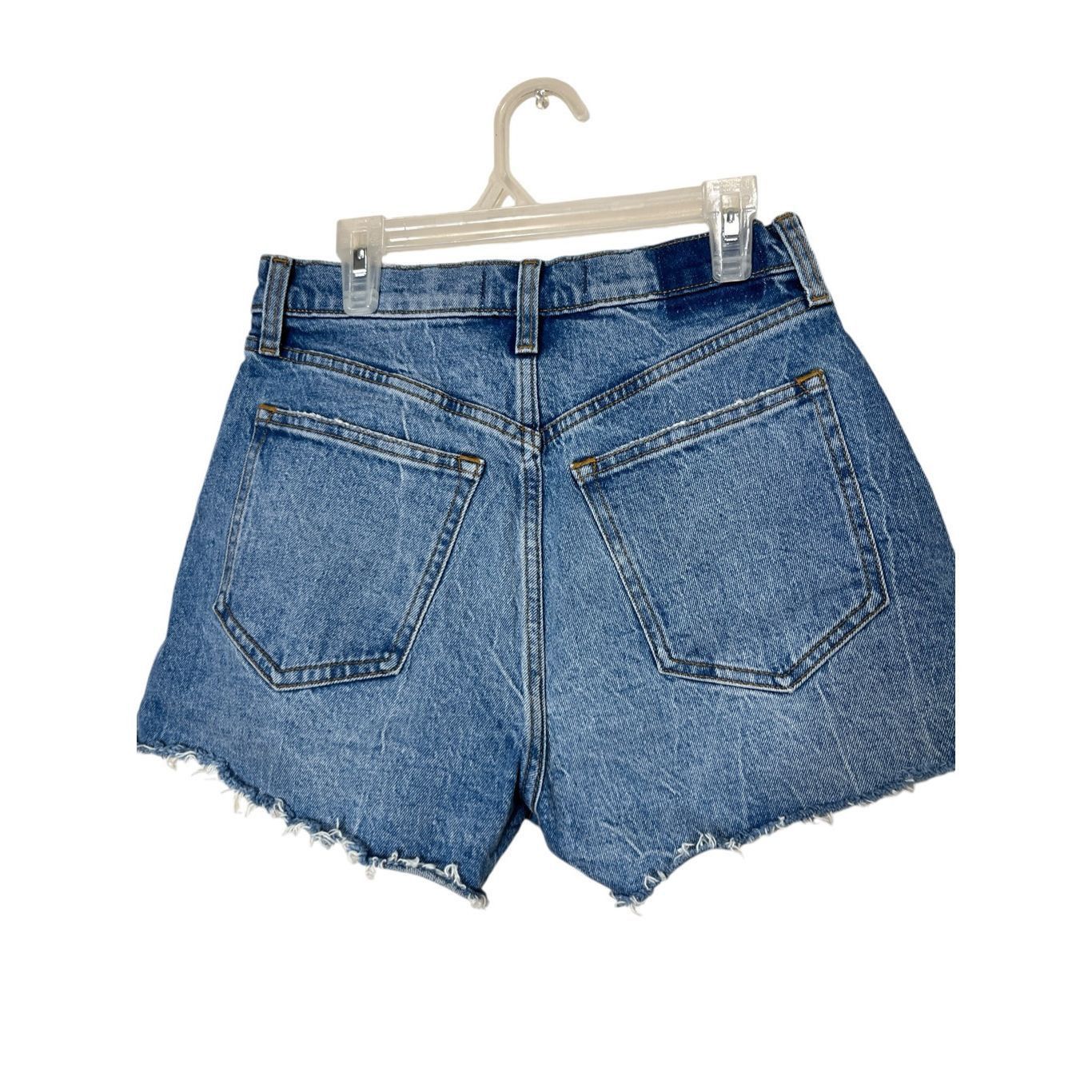 Abercrombie & Fitch Abercrombie & Fitch High Rise Mom Shorts Size 25/0 NWT Size 25" / US 0 / IT 36 - 5 Thumbnail