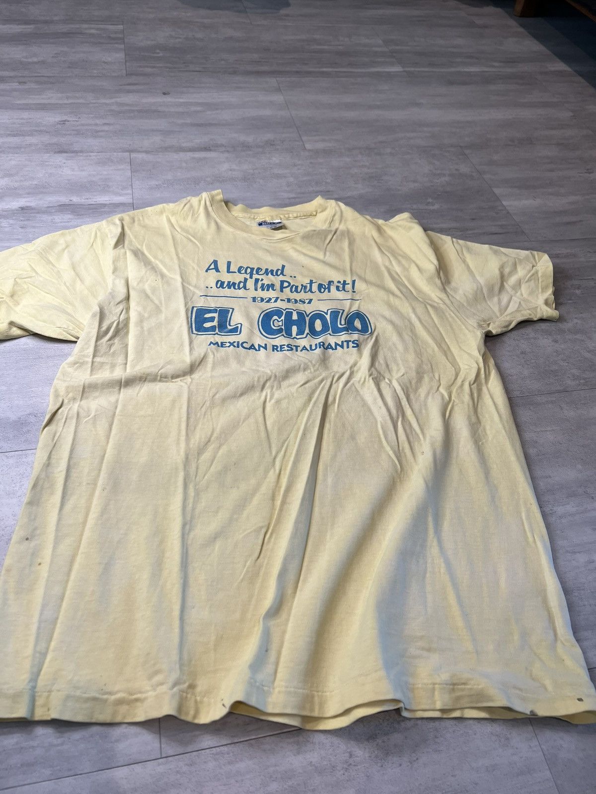 Hanes 1987 el cholo Mexican food Los Angeles Hanes Size US XL / EU 56 / 4 - 1 Thumbnail