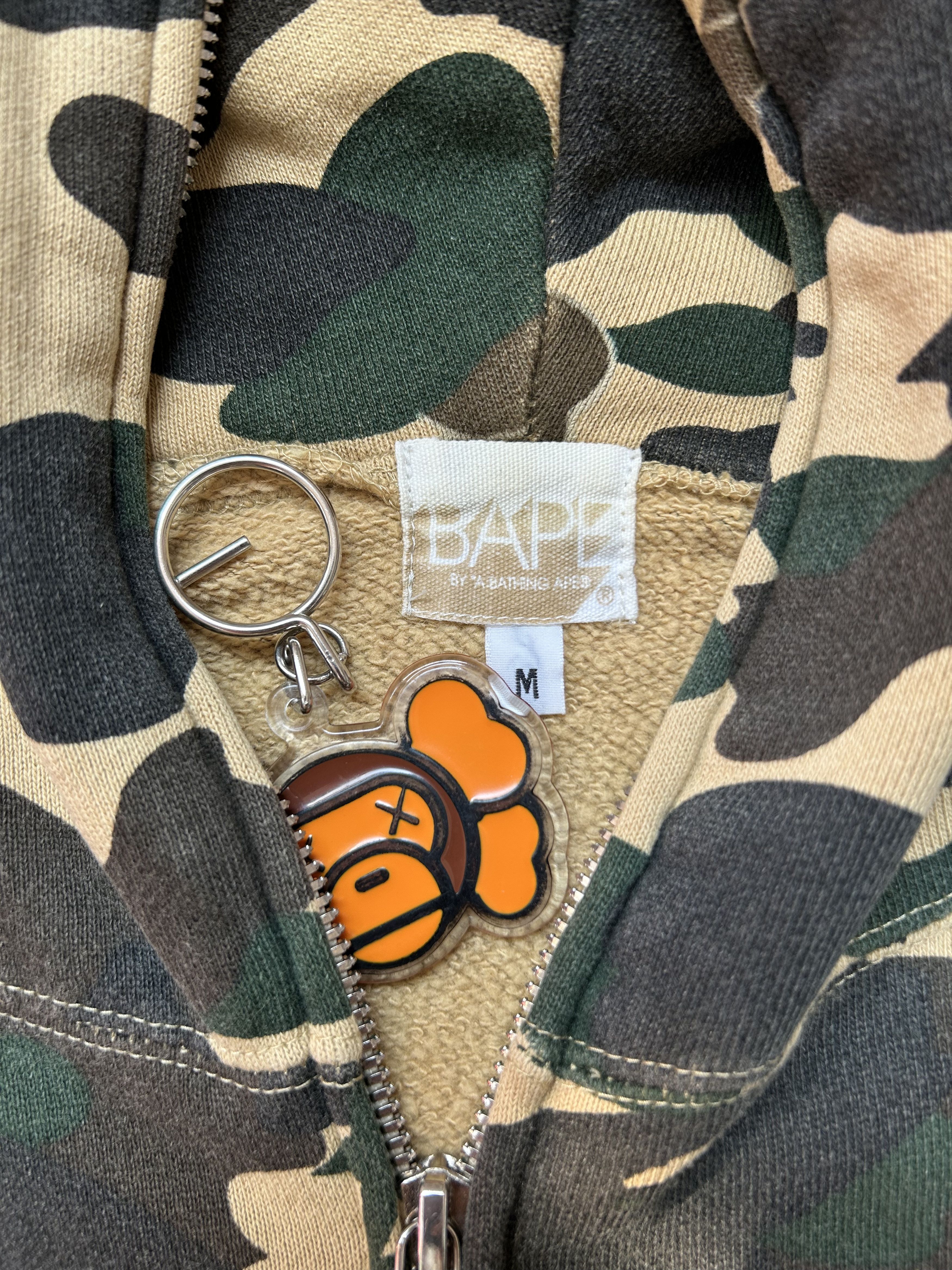 Bape × Kaws Bape x Kaws Bendy 1st Camo Full Zip Hoodie [Size M] Size US M / EU 48-50 / 2 - 5 Thumbnail