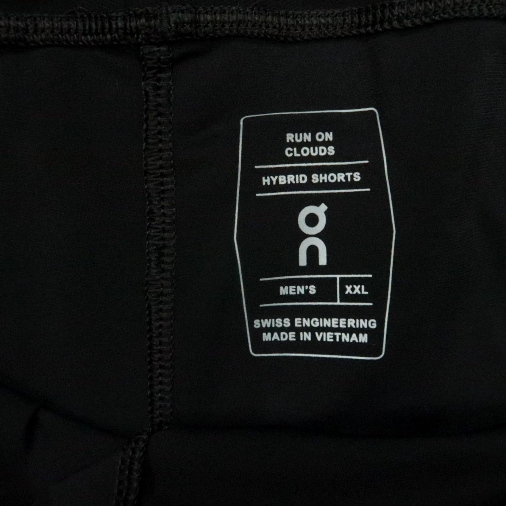 Vintage On Cloud Shorts Mens 2XL Black Athletic Lightweight Breathable Pockets Run/Hike Training Shorts Size US 39 - 4 Thumbnail