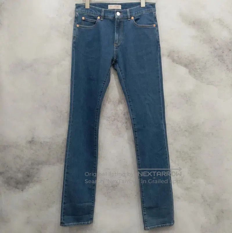 Other Valentino Denim Pants in Deep Blue for Women . Size 28" / US 6 / IT 42 - 1 Thumbnail
