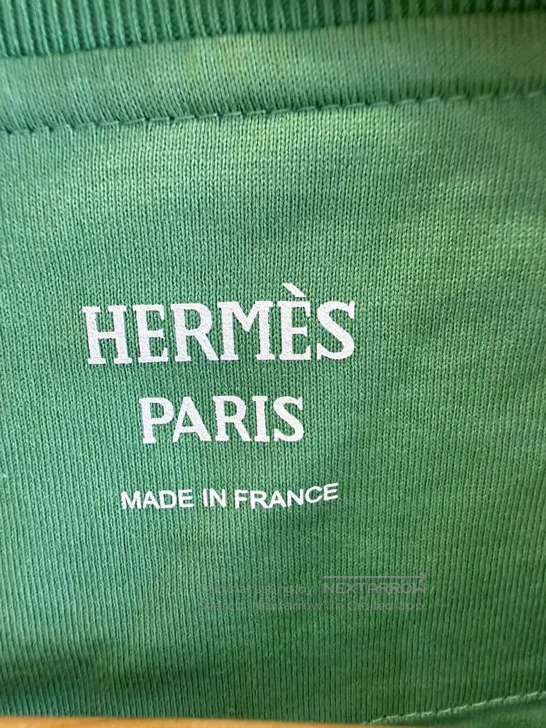 Hermes Hermes Green Key Print Short Sleeve T-Shirt Size M / US 6-8 / IT 42-44 - 4 Thumbnail