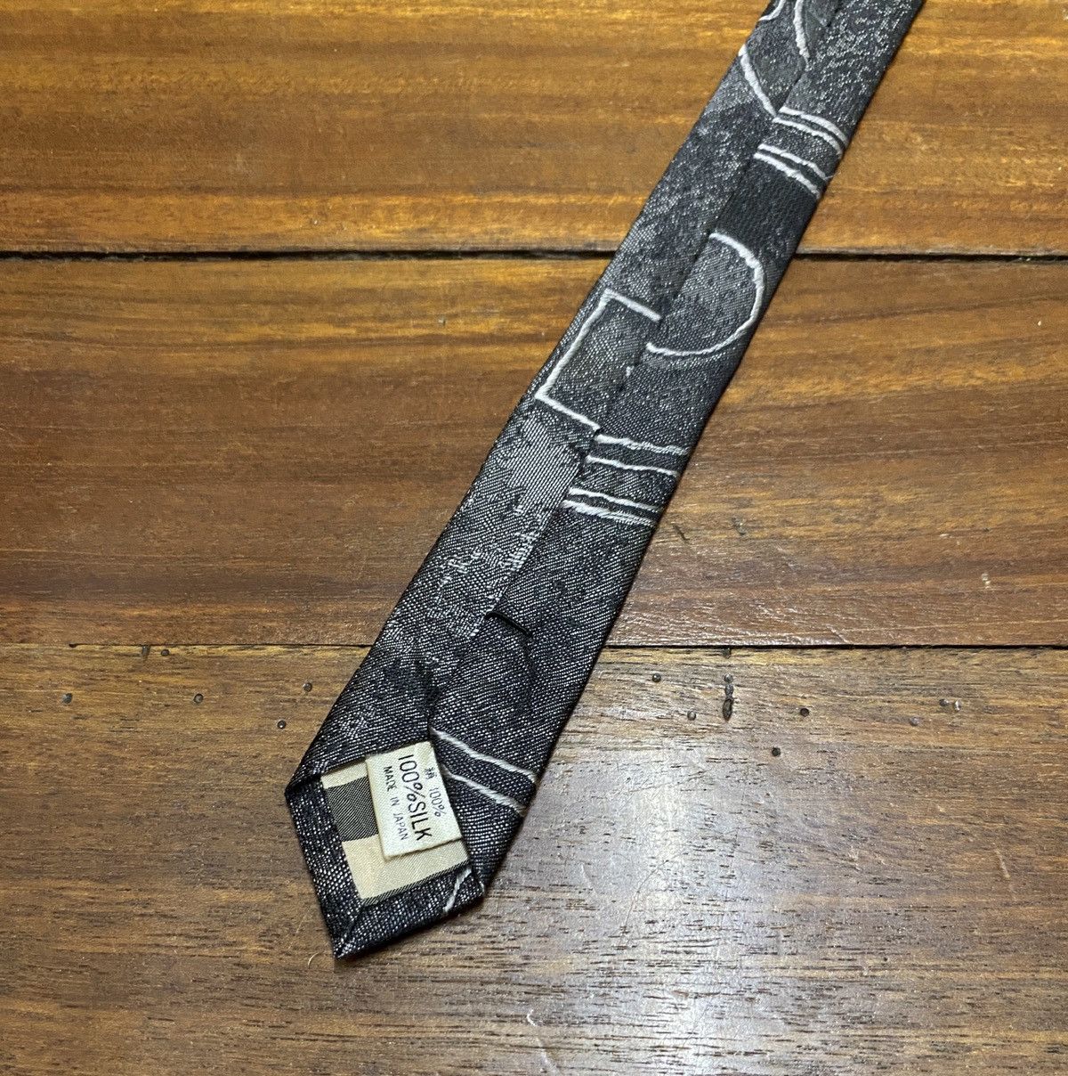 Jean Paul Gaultier Very Rare Vintage Brand Jean Paul Gaultier 100% silk 1990s Size ONE SIZE - 5 Thumbnail