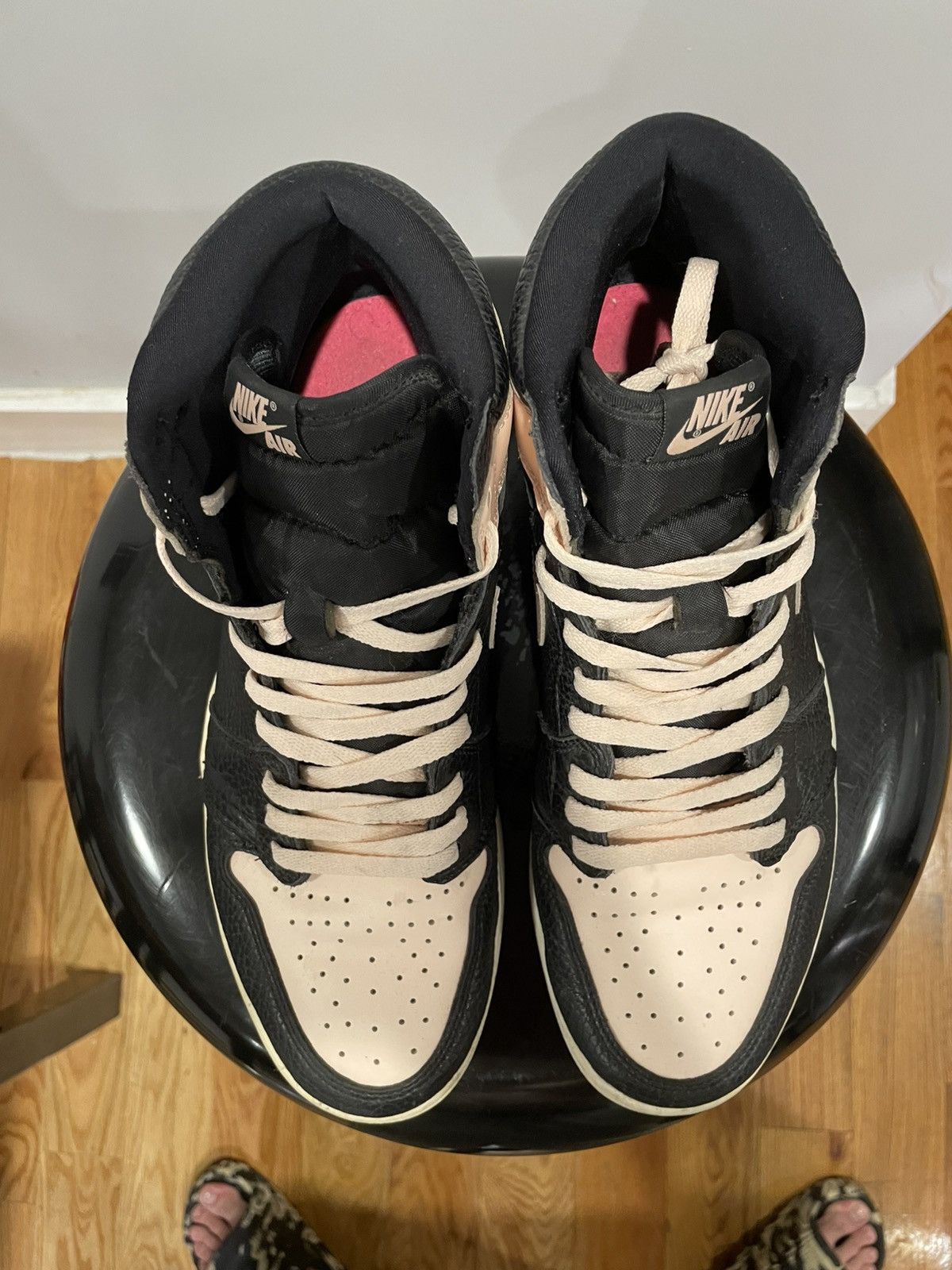 Nike Air Jordan 1 Retro High OG 'Crimson Size US 12 / EU 45 - 4 Thumbnail