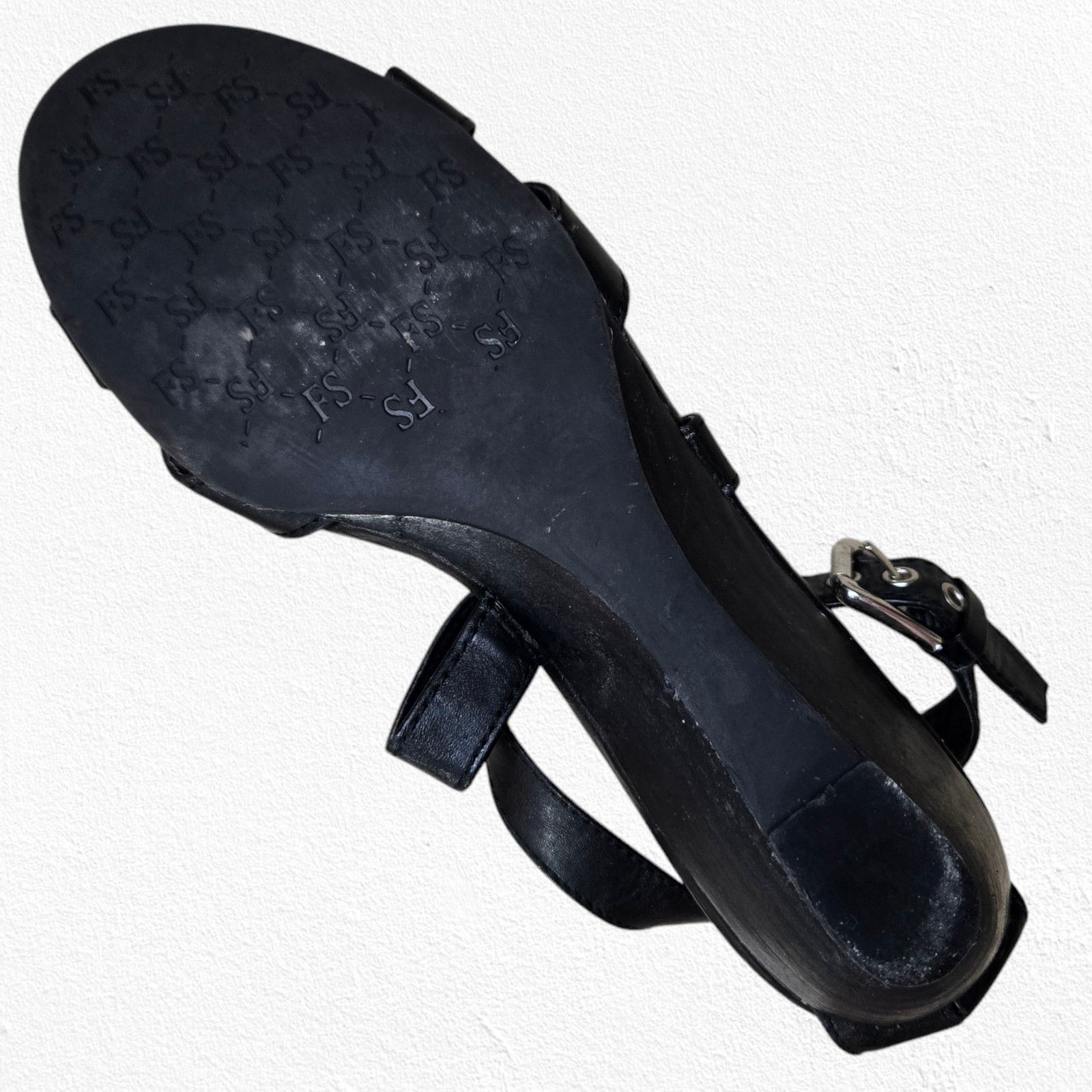 Franco Sarto Franco Sarto Black Strappy Open Toe Wedge Sandals Size 7 Size US 7 / IT 37 - 8 Thumbnail