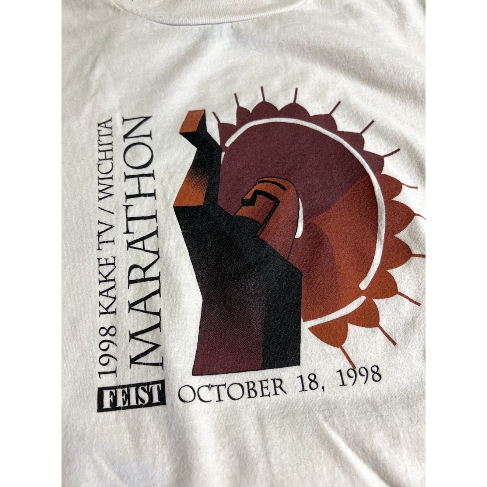 Jerzees VINTAGE Wichita Marathon Kansas 1998 Jerzees Run Graphic Long Sleeve T-Shirt White L Adult Unisex Size US L / EU 52-54 / 3 - 2 Thumbnail