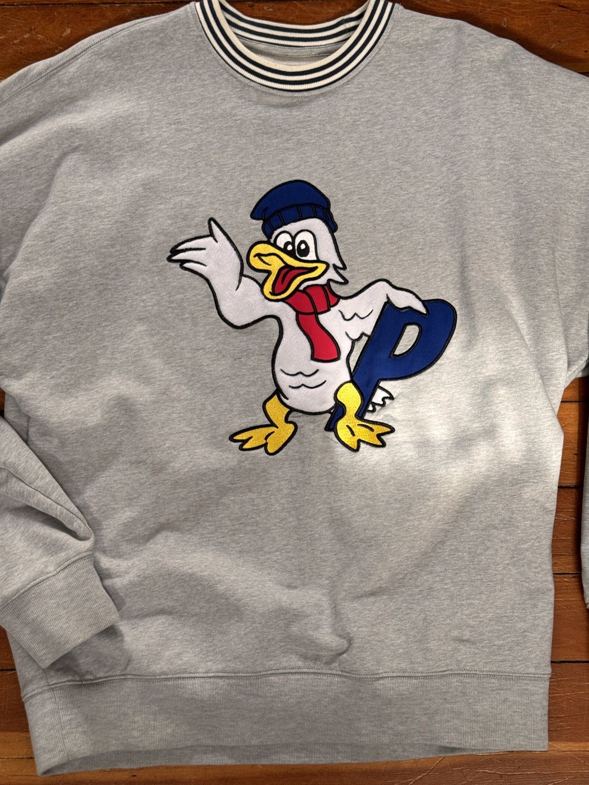 Palace Chilly Duck Out Drop Shoulder Crew Size US XL / EU 56 / 4 - 1 Thumbnail