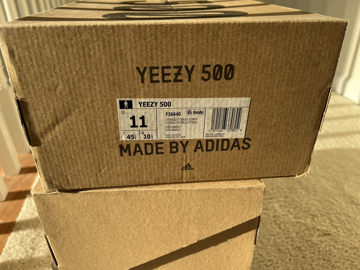 Adidas × Kanye West Yzy 500 Size US 11 / EU 44 - 1 Thumbnail