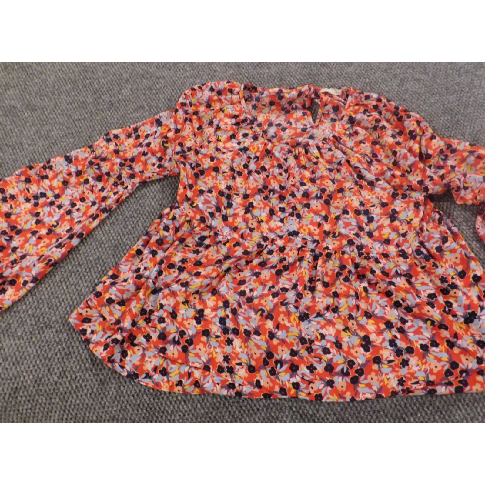 Vintage Copper Key Blouse Womens Medium Red Floral Long Sleeve Crew Neck Cap SleevePullover Regular Stretch Casual Classic Button Modern Size M / US 6-8 / IT 42-44 - 3 Thumbnail