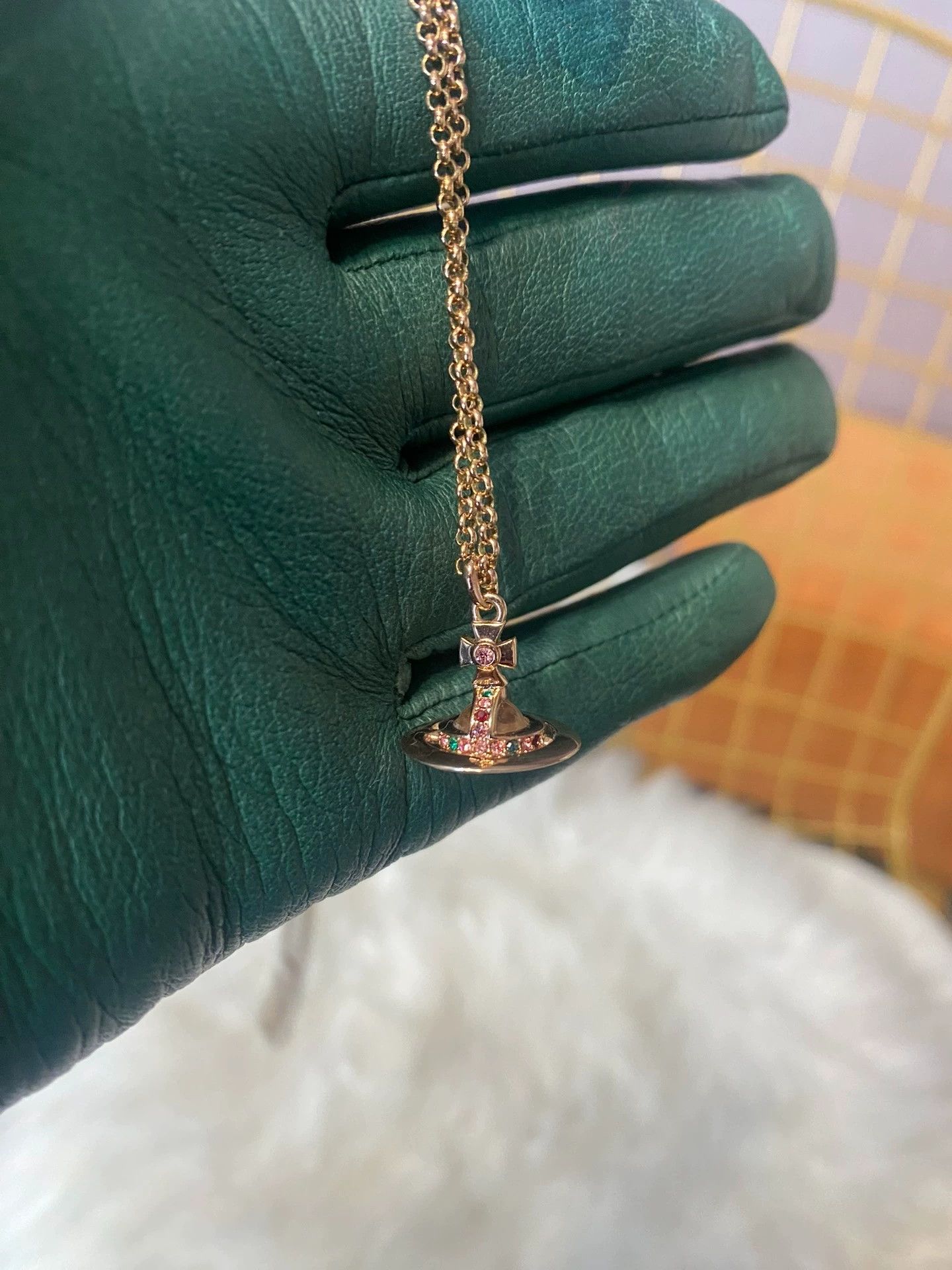 Vivienne Westwood Vivienne Westwood Rose Gold Orb Necklace Size ONE SIZE - 1 Thumbnail