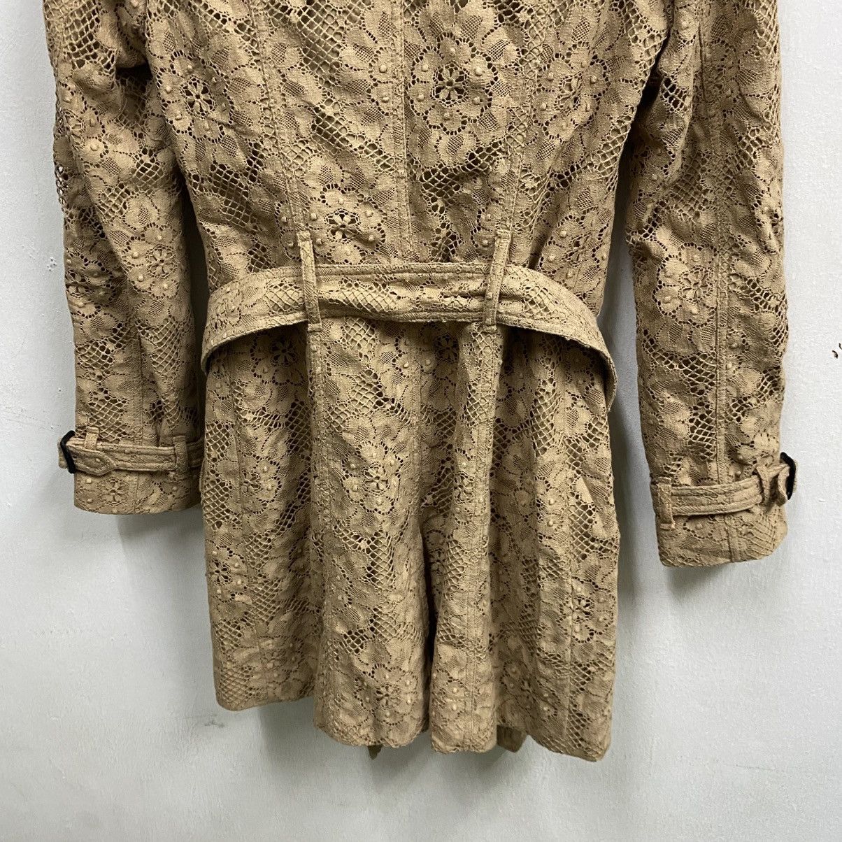 Burberry Burberry London Camel Lace Belted Trench Coats Size XS / US 0-2 / IT 36-38 - 9 Thumbnail