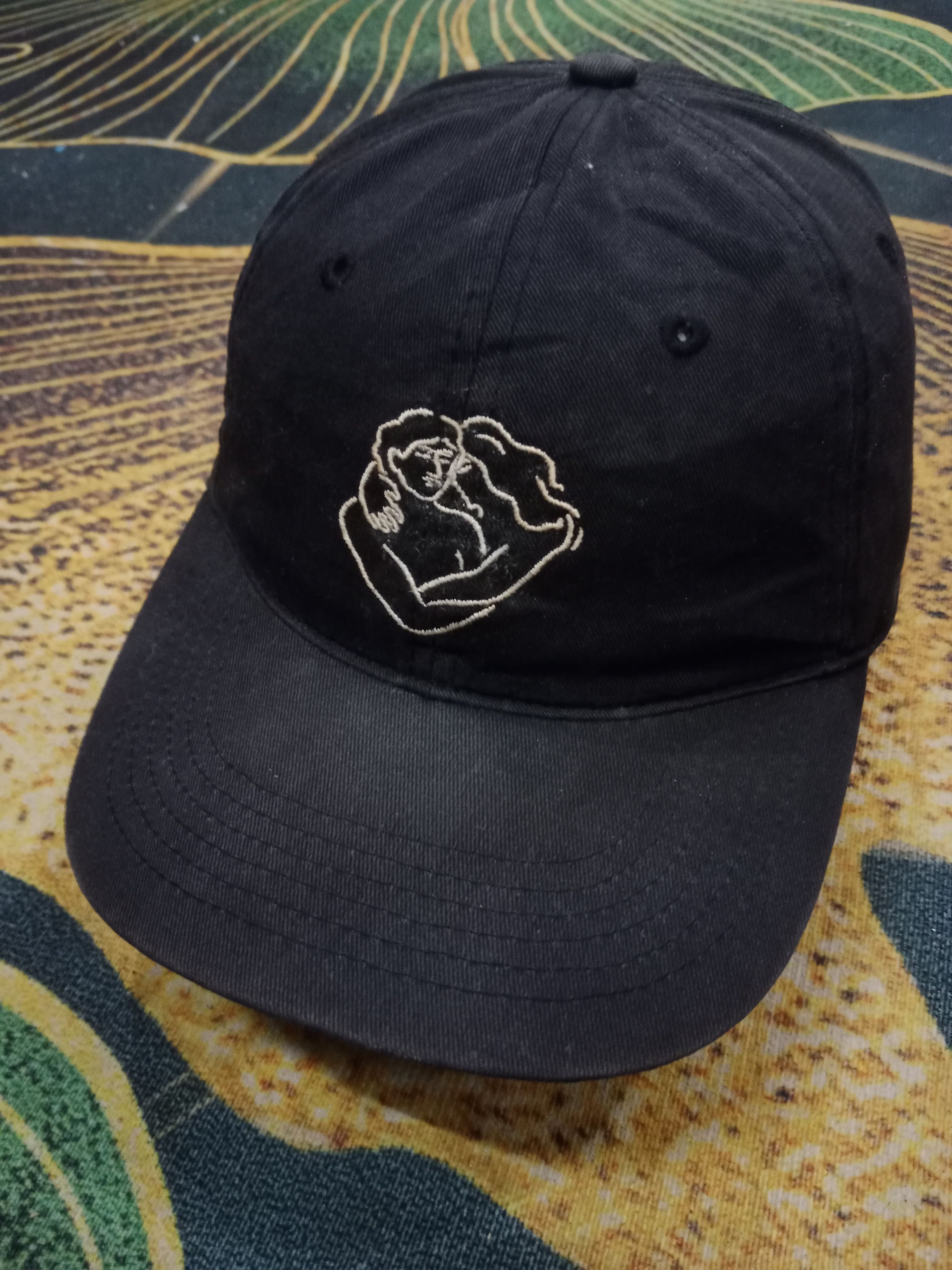 agnes b. AGNES B. CAP Size ONE SIZE - 1 Thumbnail