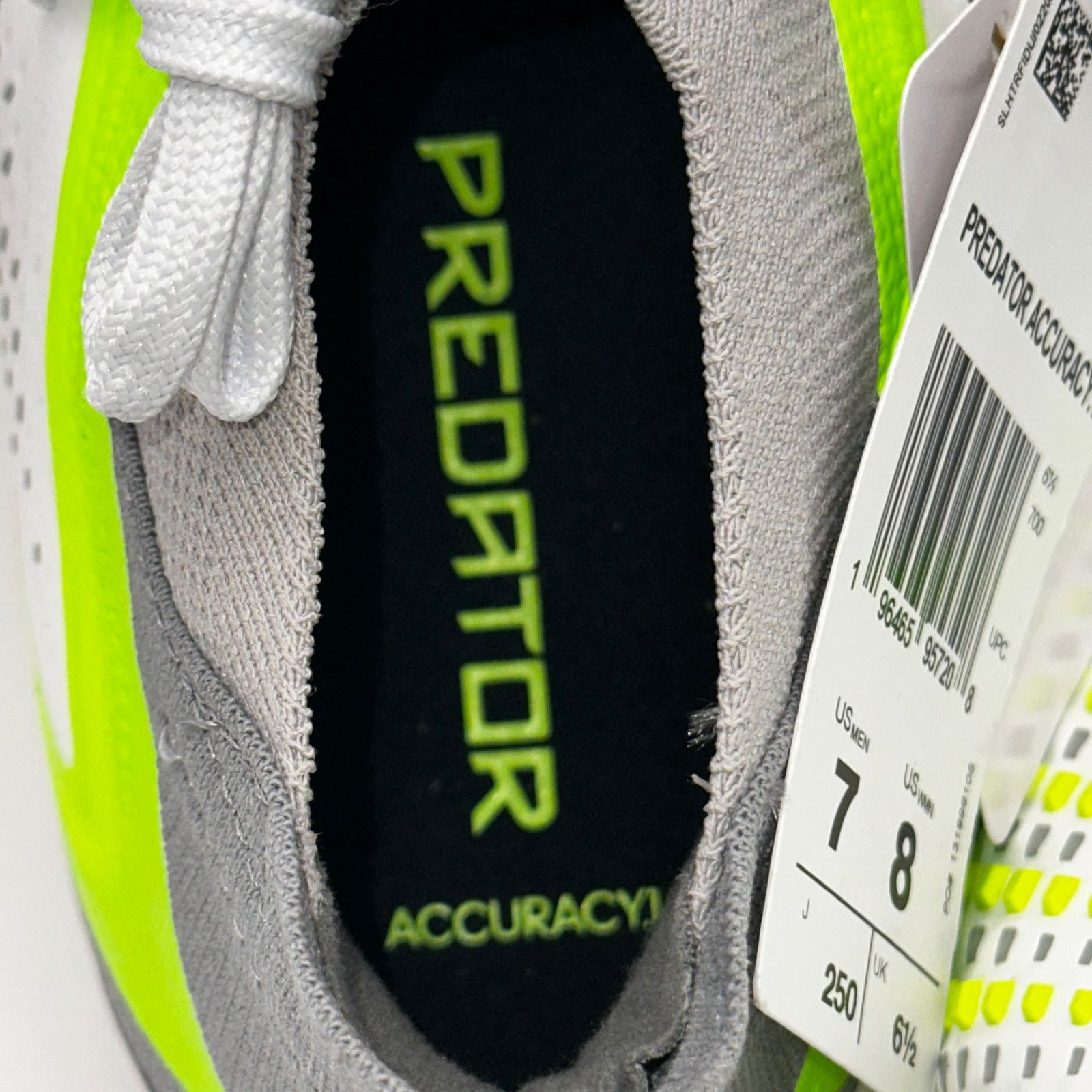Adidas Adidas Predator Accuracy .1 Men sz 7 Soccer Cleats White Grn Size US 7 / EU 40 - 8 Thumbnail