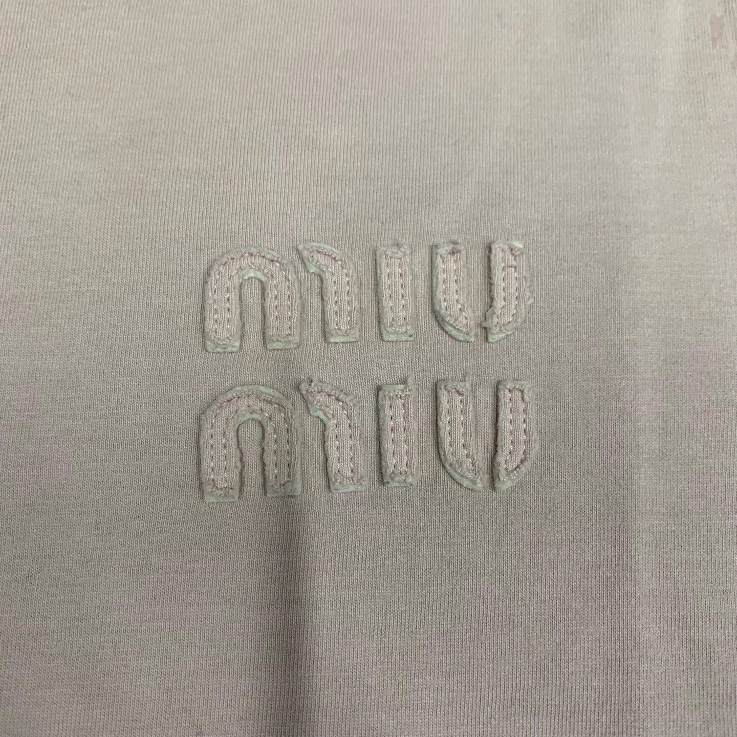 Miu Miu Miu Miu Pink Distressed Embroidered Logo Dirty SS L Size L / US 10 / IT 46 - 8 Thumbnail