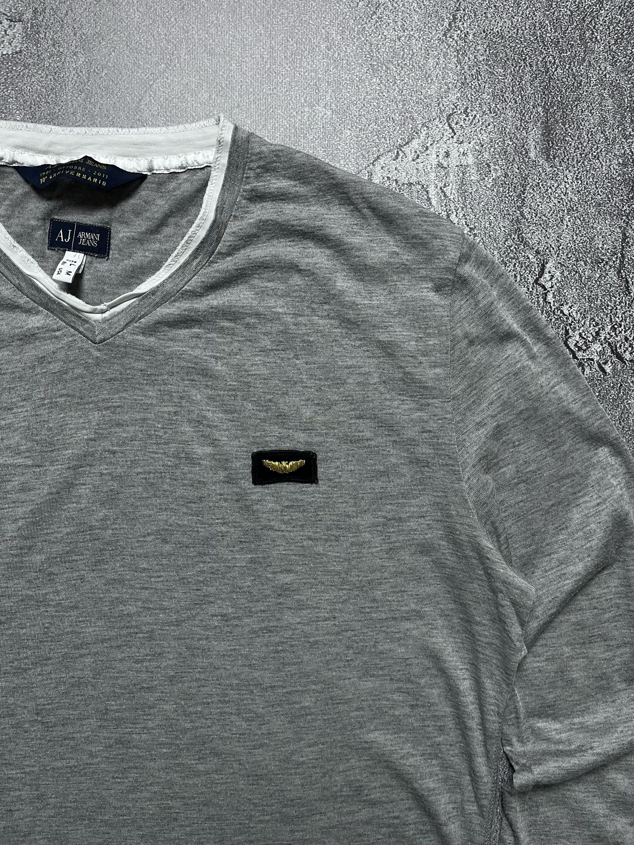 Emporio Armani Vintage Long Sleeve Emporio Armani Jeans Big Logo Mens L Size US L / EU 52-54 / 3 - 2 Thumbnail