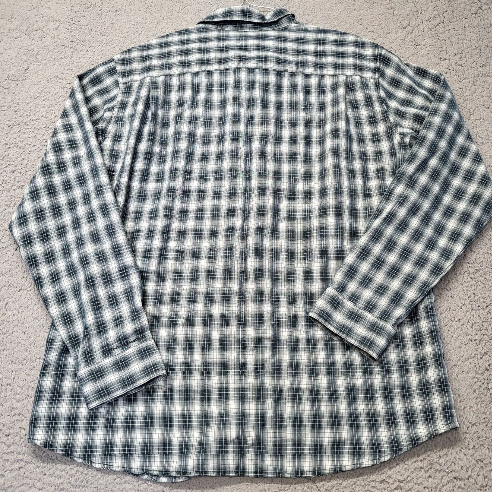 Vintage Columbia Shirt Mens XL Black Gray Plaid Lightweight Pockets Omni-Shield Button Size US XL / EU 56 / 4 - 3 Thumbnail