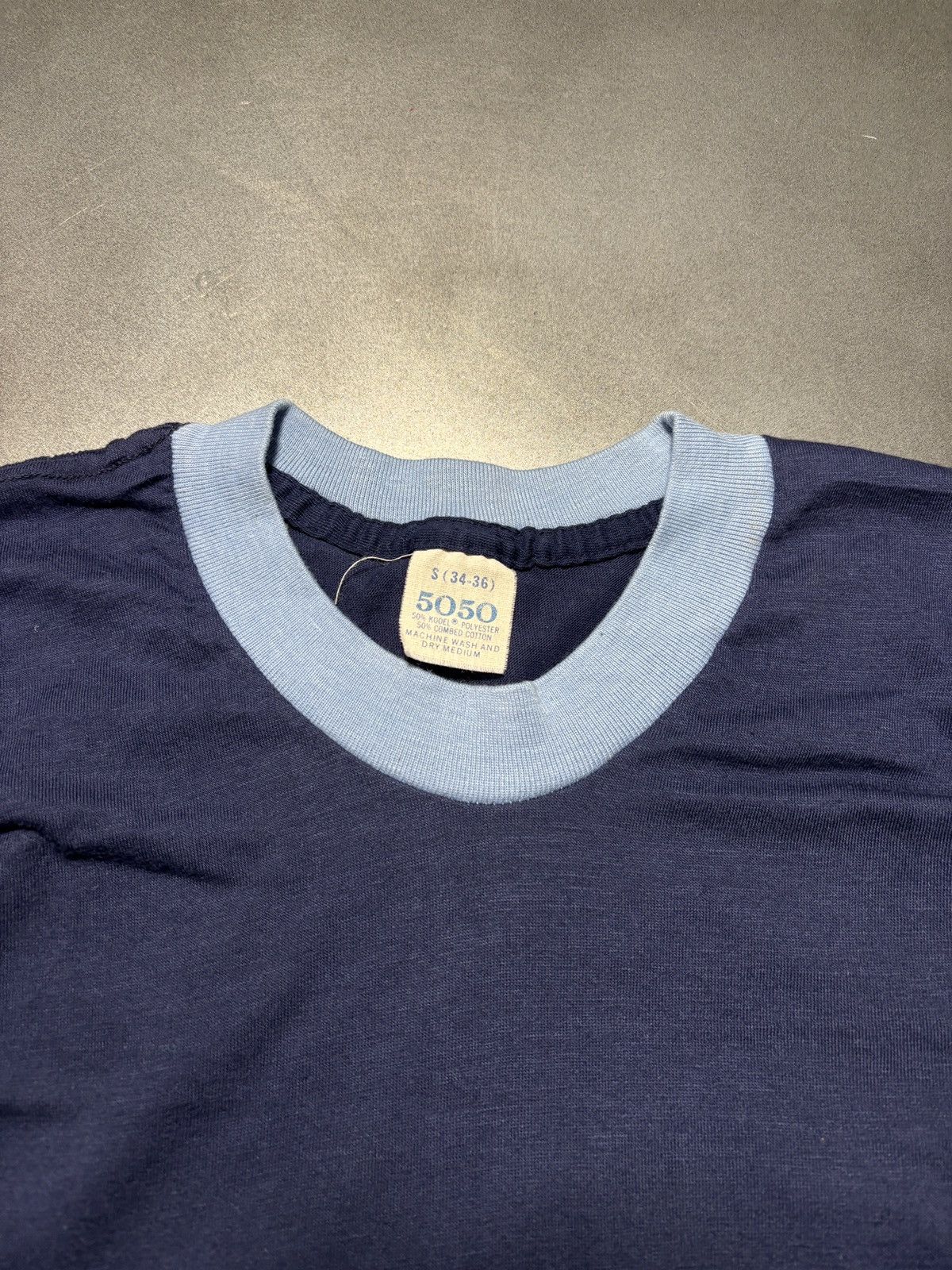 Vintage 1980s Ringer Tee 80s Vintage Blank Tee 5050 Thrashed Surplus Size US S / EU 44-46 / 1 - 4 Thumbnail