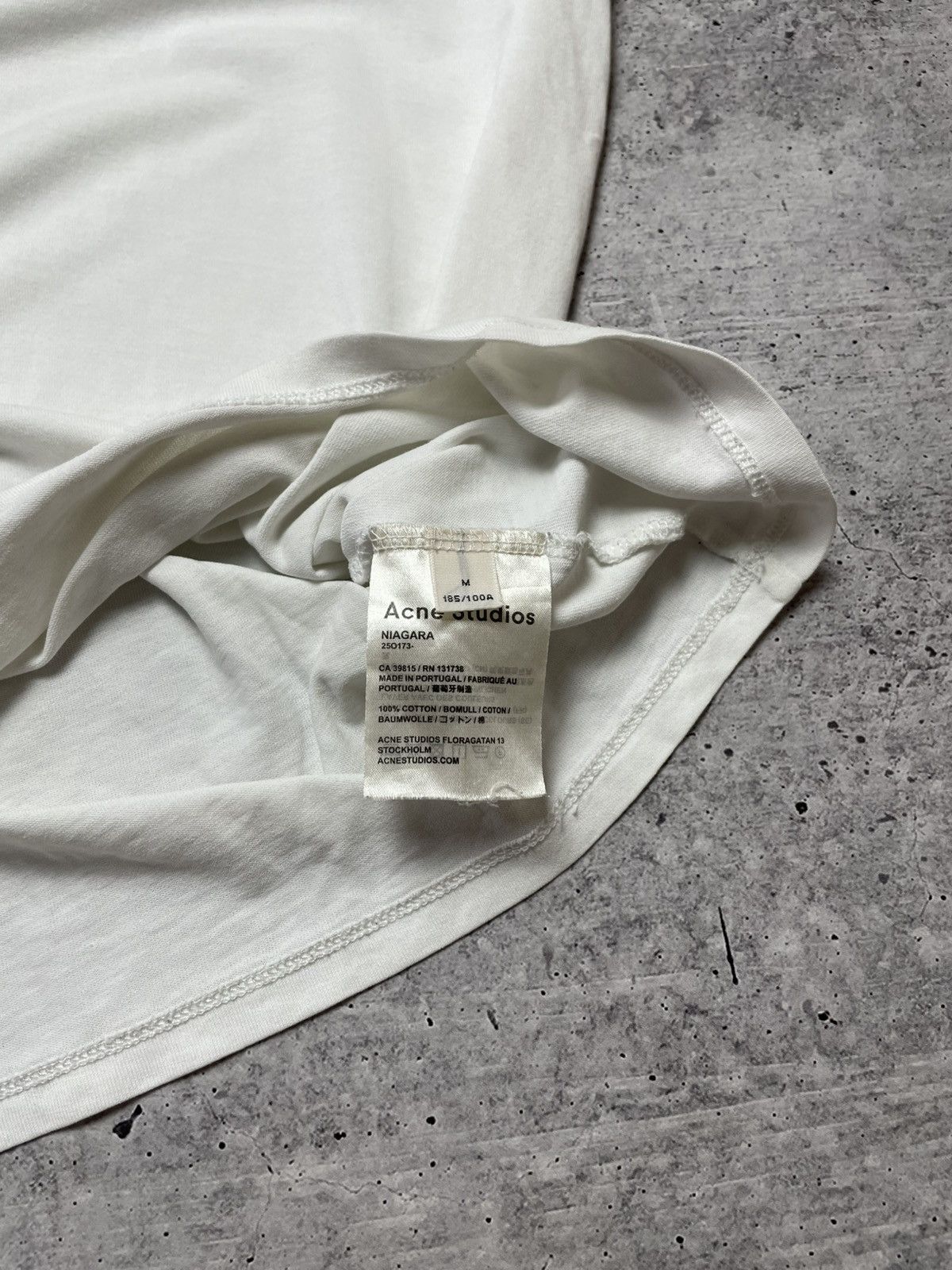 Acne Studios Acne Studios White Oversized T-Shirt Minimalist Luxury Tee Size US M / EU 48-50 / 2 - 8 Thumbnail