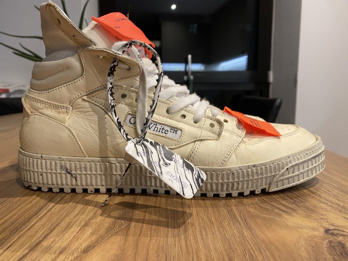 Off white COURT leather sneackers