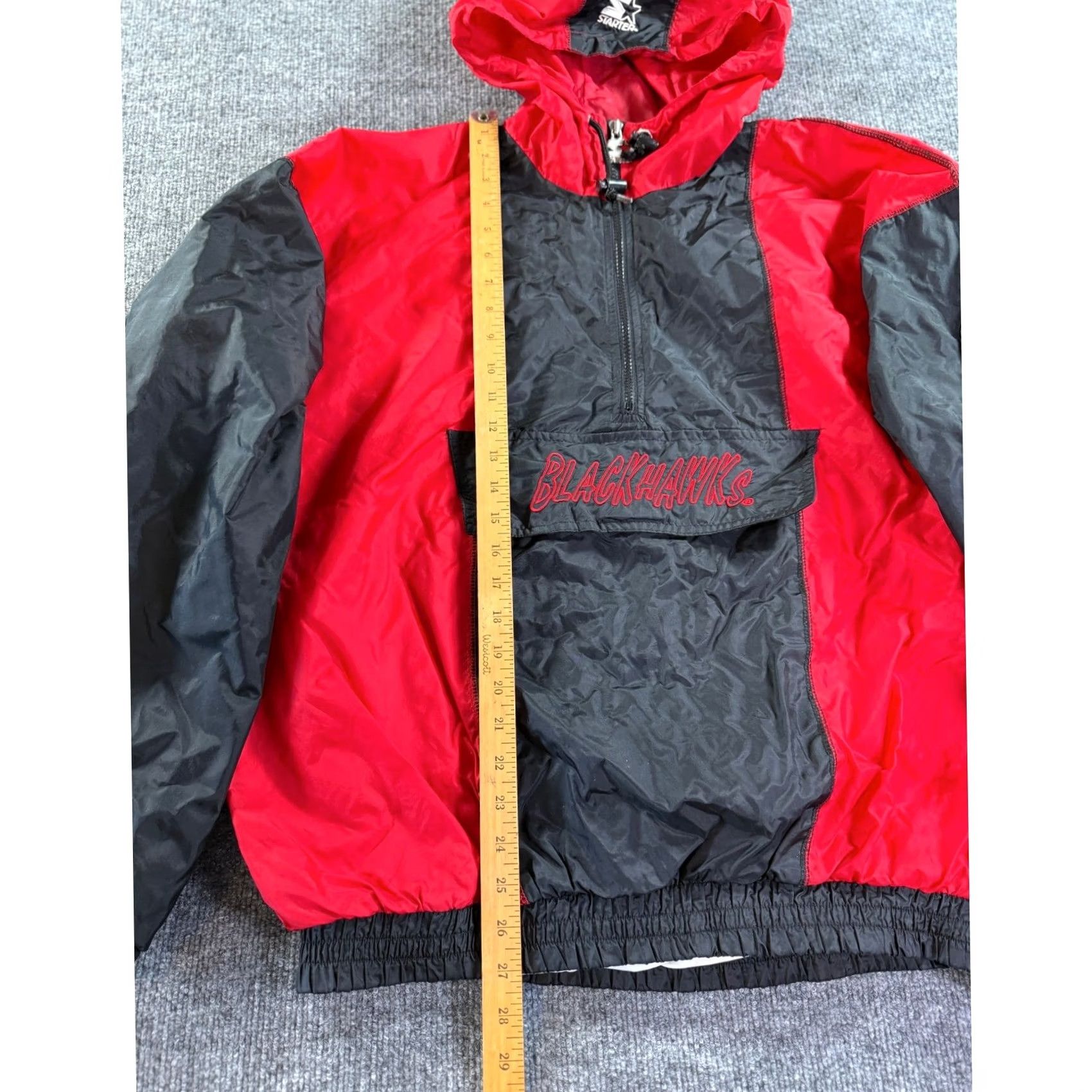 Starter VINTAGE Starter Chicago Blackhawks Windbreaker Jacket Mens XL Red Black NHL Logo Size US XL / EU 56 / 4 - 6 Thumbnail