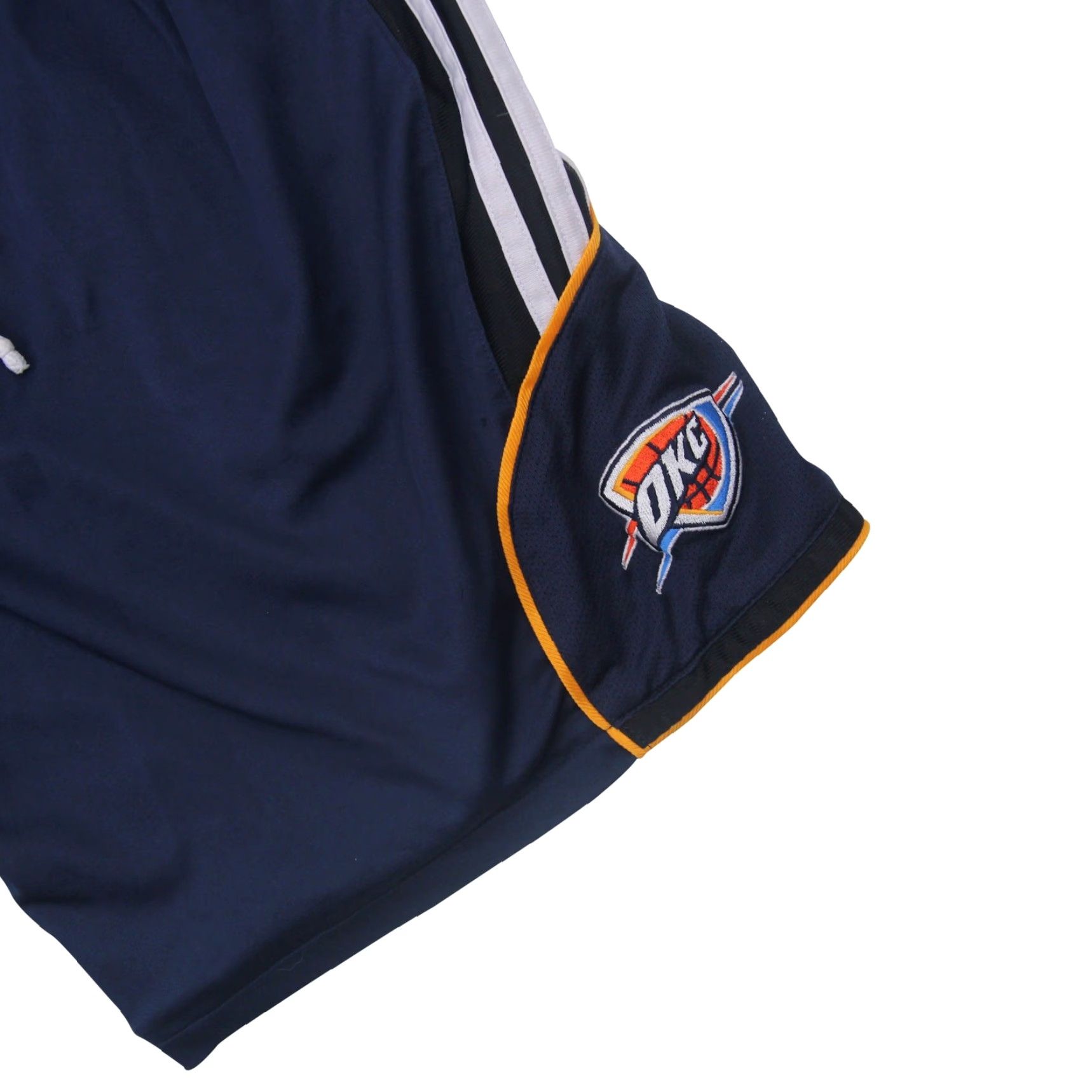 Adidas VINTAGE Adidas OKC Oklahoma City Thunder Mens XL NBA Shorts Blue Size US 36 / EU 52 - 2 Thumbnail