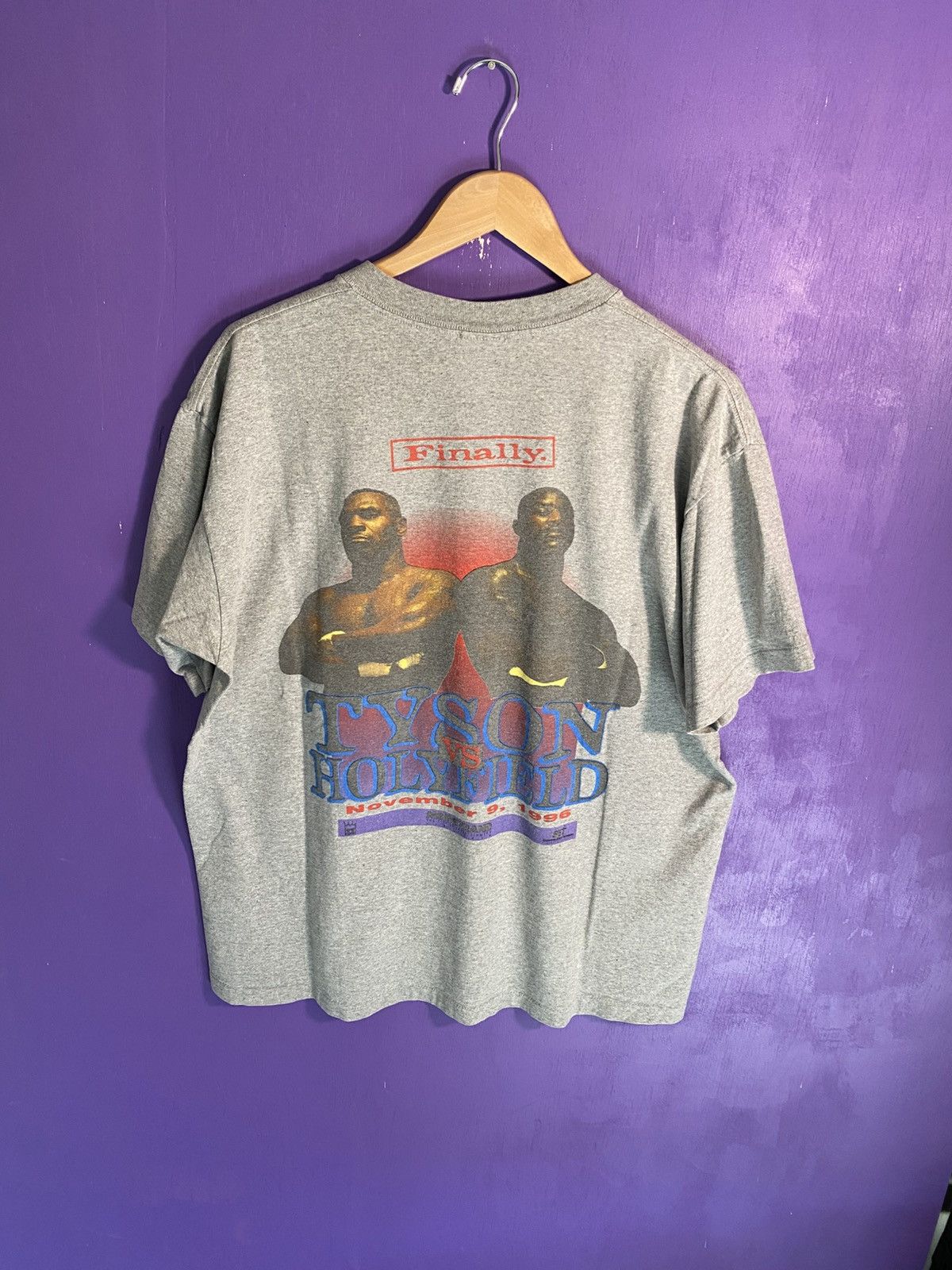 Other Vintage 1996 MGM Tyson vs Holyfield finally boxing tee Size US XL / EU 56 / 4 - 2 Thumbnail