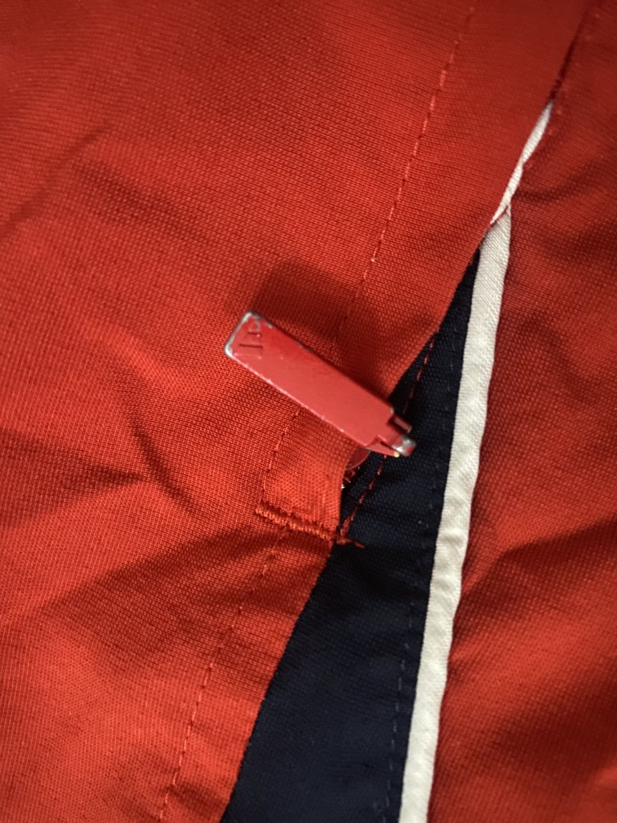 Adidas Vintage Red Adidas Windbreaker Size US L / EU 52-54 / 3 - 5 Thumbnail