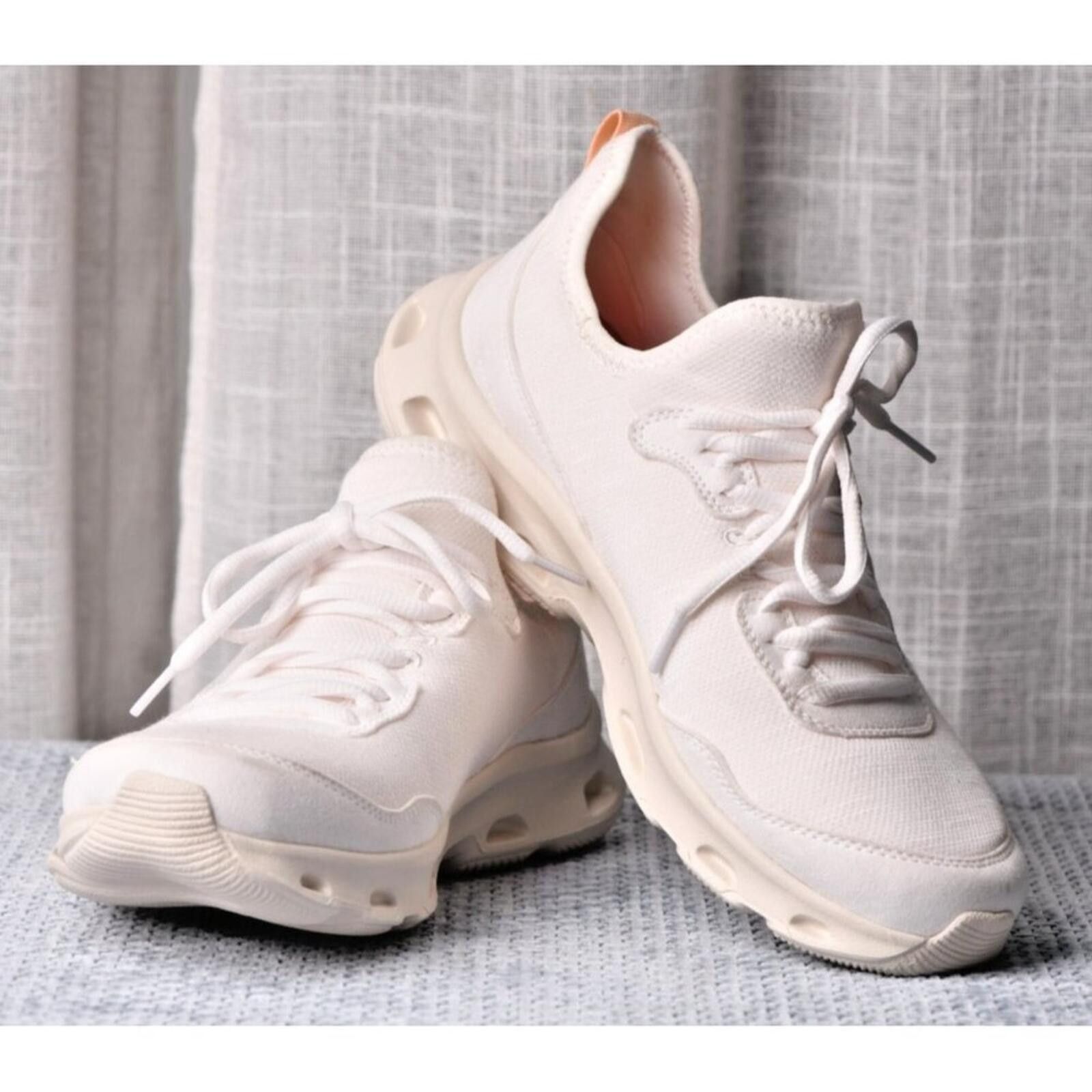 Sonia Rykiel RYKA ActivFoam X Women's Walking Sneakers | White Alyssum Size US 8 / IT 38 - 4 Thumbnail