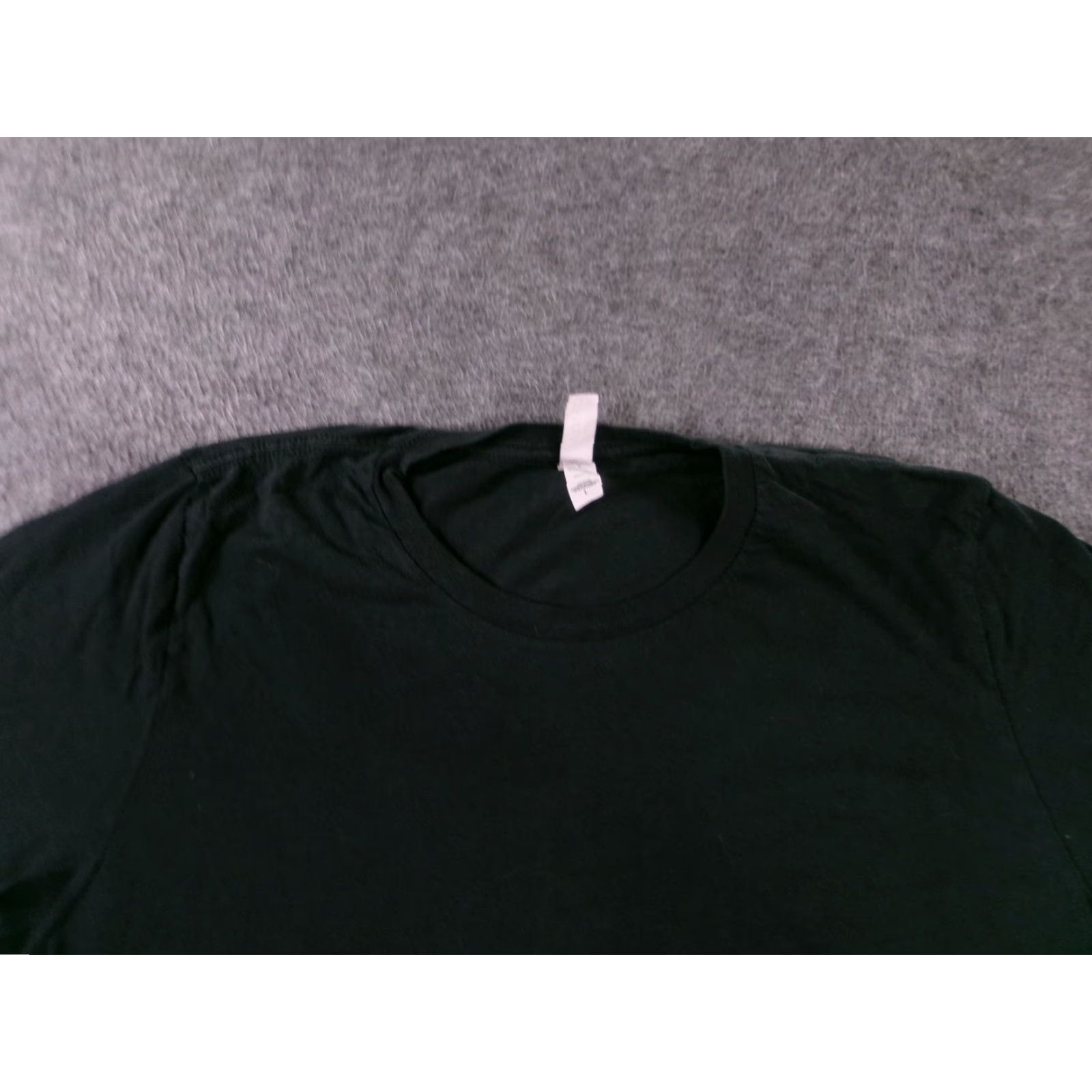 Vintage VINTAGE Bella Canvas Shirt Men Large Black Short Sleeve Basic Casual Minimalist Classic Size US L / EU 52-54 / 3 - 2 Thumbnail