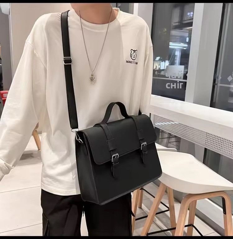 Japanese Brand Japanese Sle Casual Crossbody Bag Size ONE SIZE - 10 Thumbnail