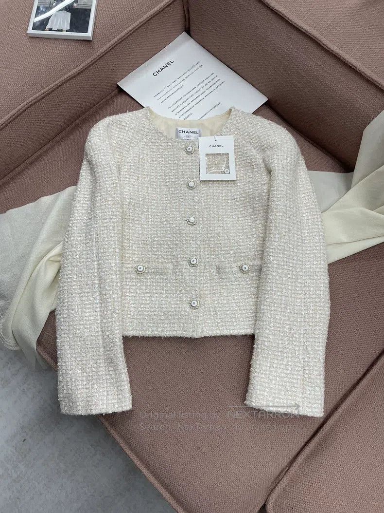 Chanel Chanel 25K beige tweed coat Size XS / US 0-2 / IT 36-38 - 1 Thumbnail