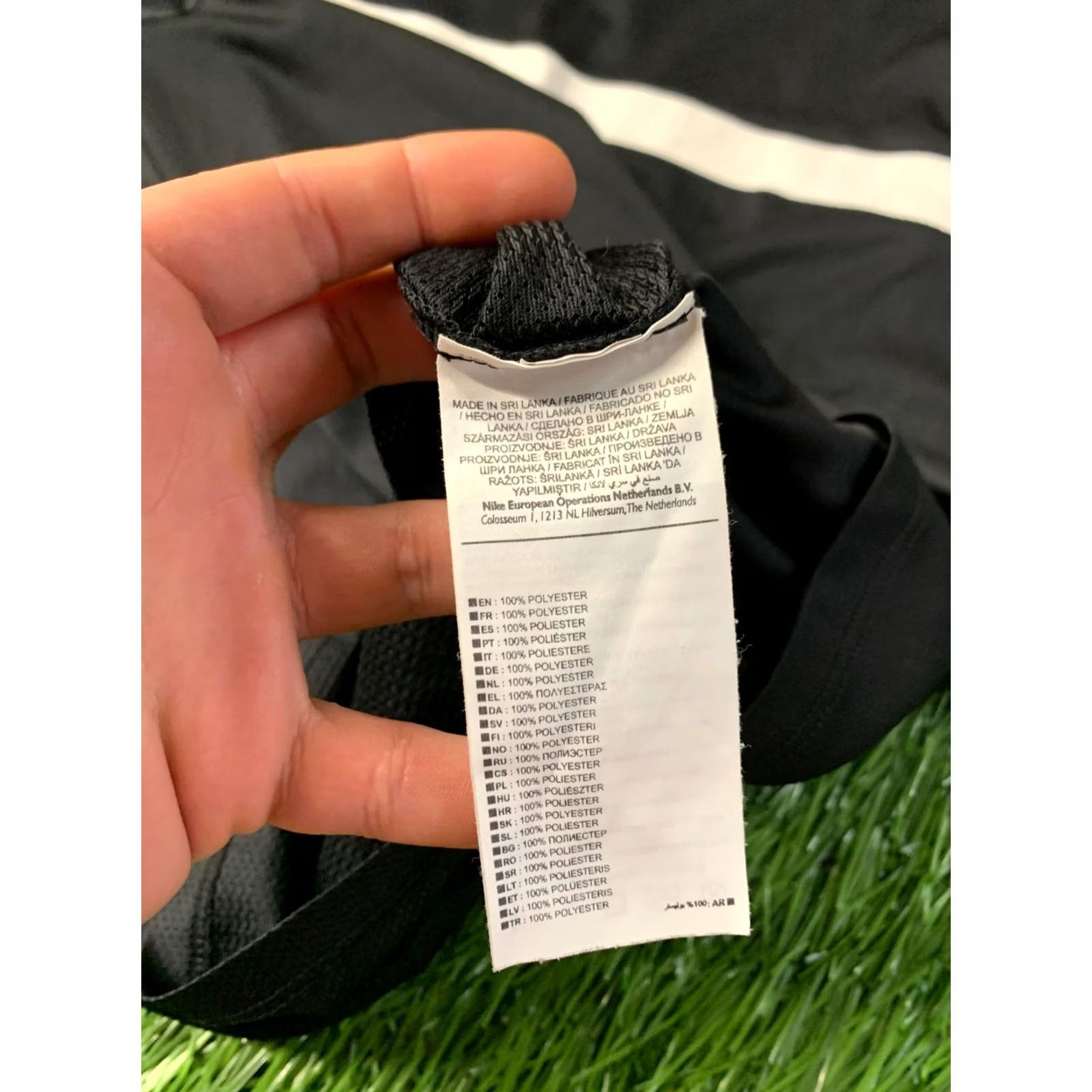 Nike Nike Dri-FIT Shirt Men 2016 Academy Football Jersey Tee Size S Black and White Nike Dri-FIT 2016 Soccer Shirt Mens Size US S / EU 44-46 / 1 - 7 Thumbnail