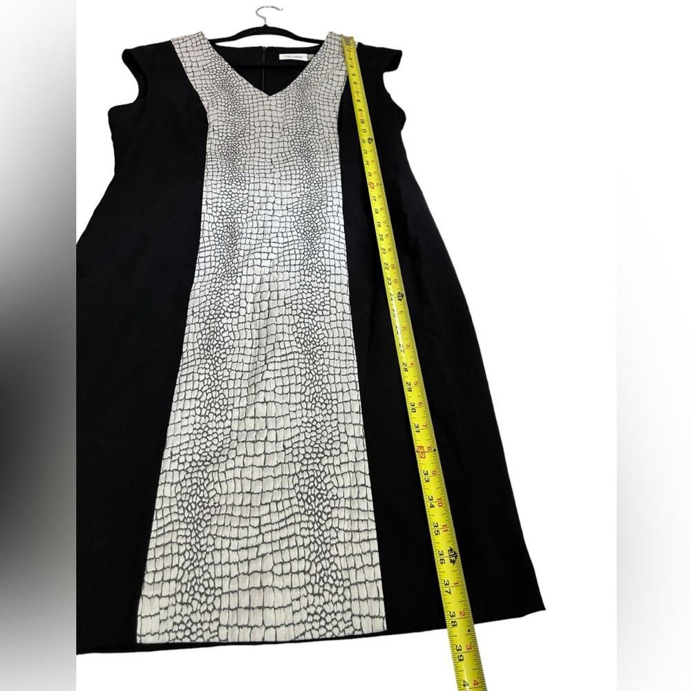 Calvin Klein Calvin Klein l Animal Texture Sheath Dress Size 12 Size XL / US 12-14 / IT 48-50 - 4 Thumbnail